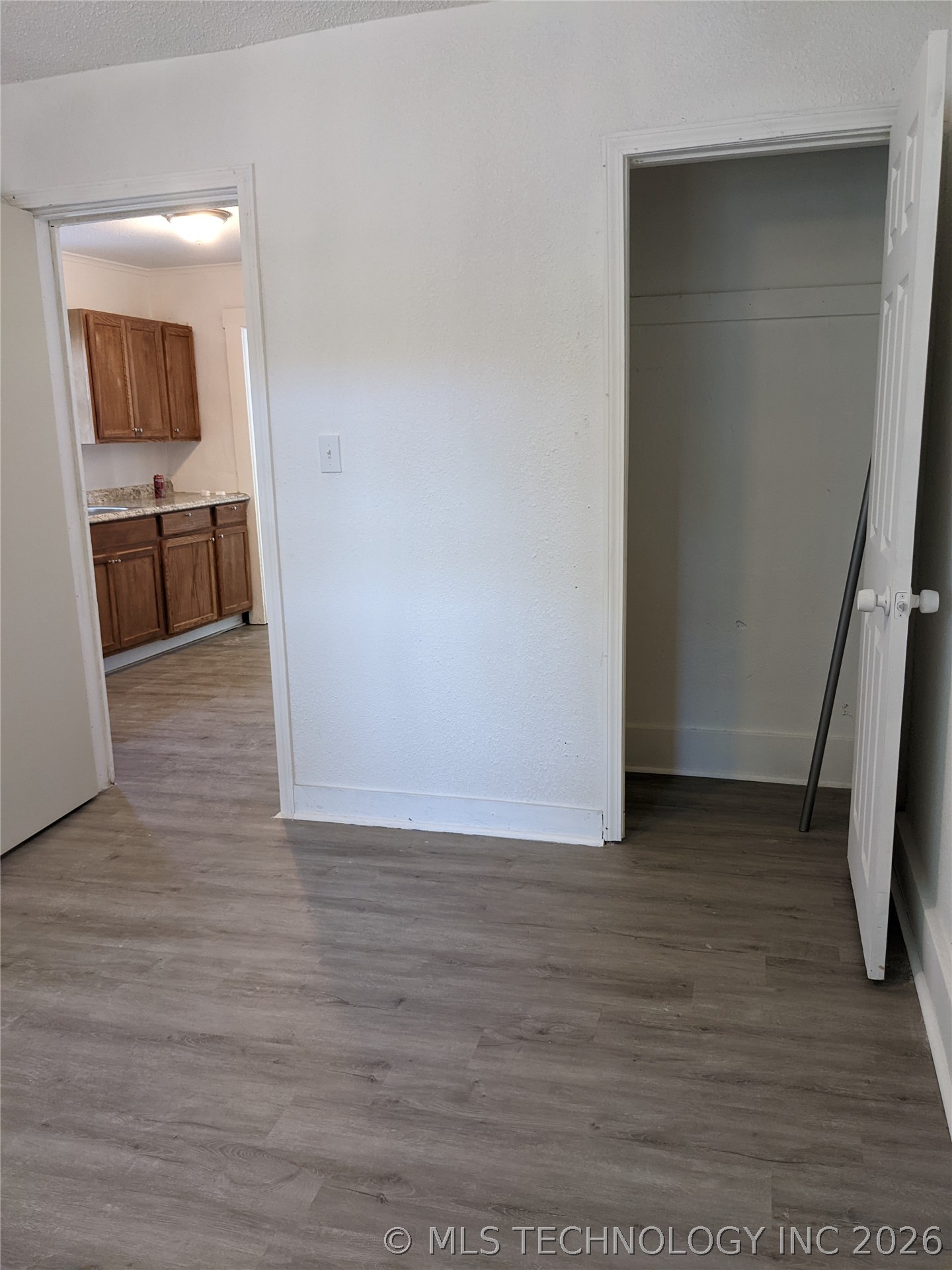 2633679 Property Photo 6