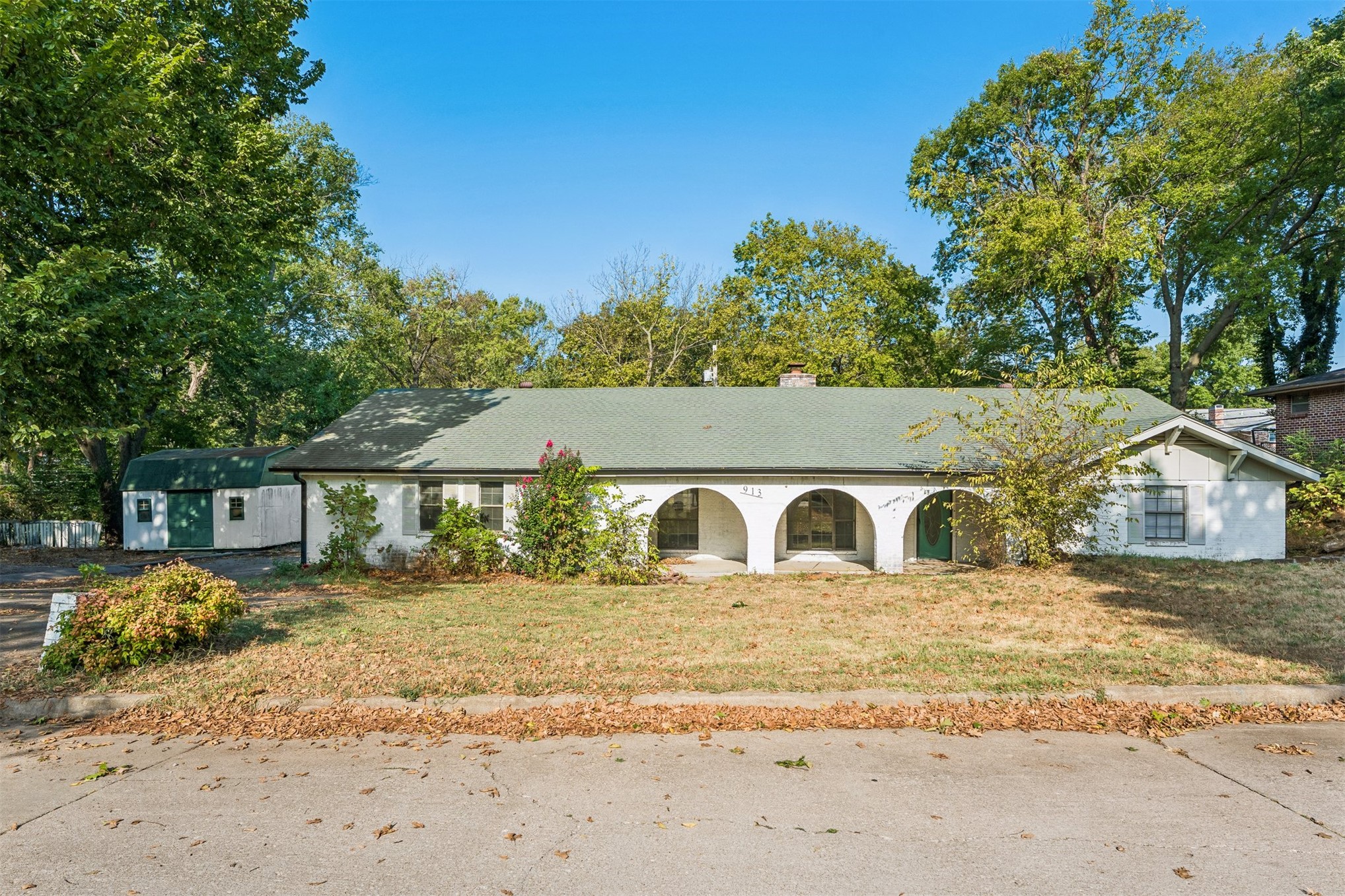 913 Sandstone Avenue Property Photo 1