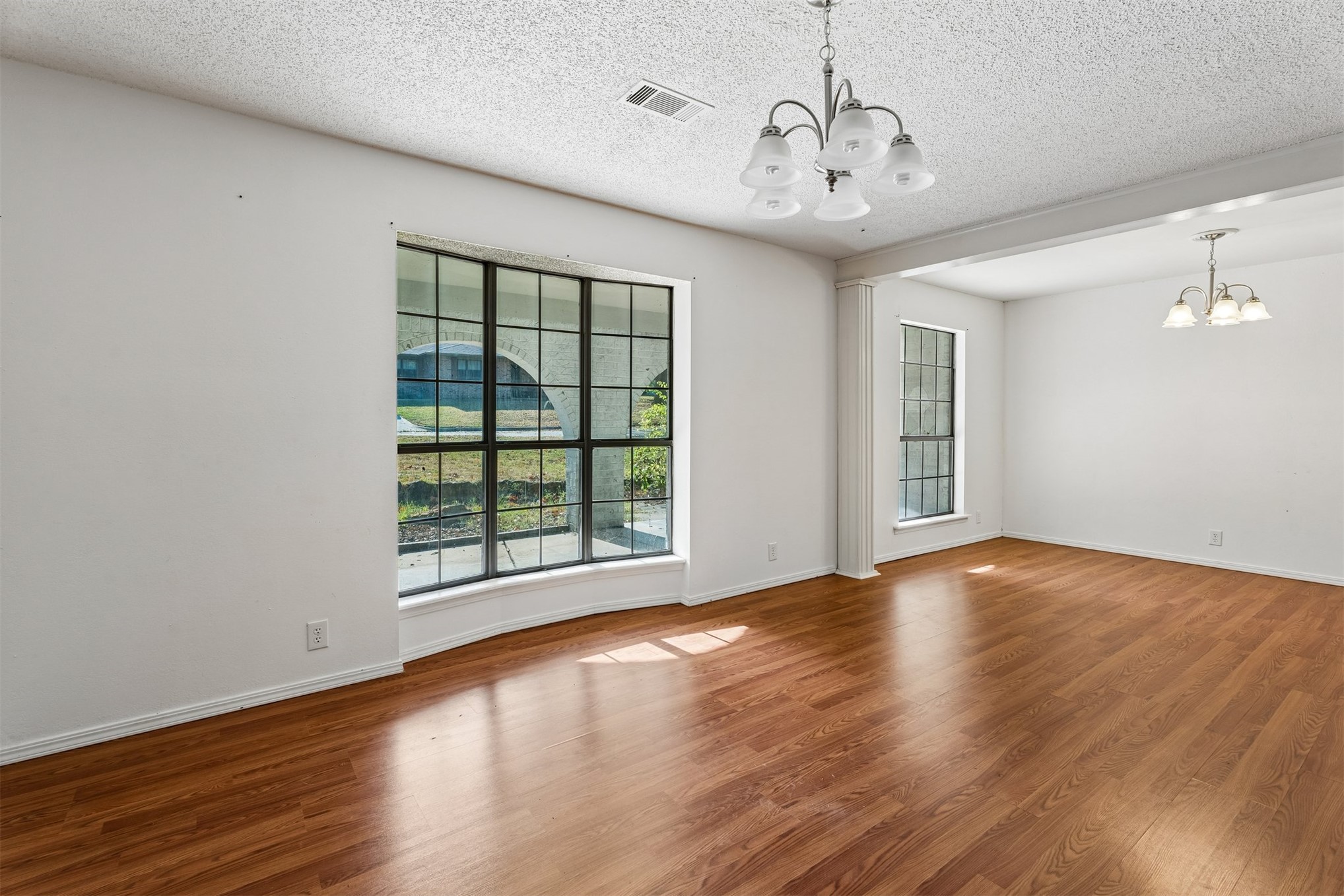 913 Sandstone Avenue Property Photo 13