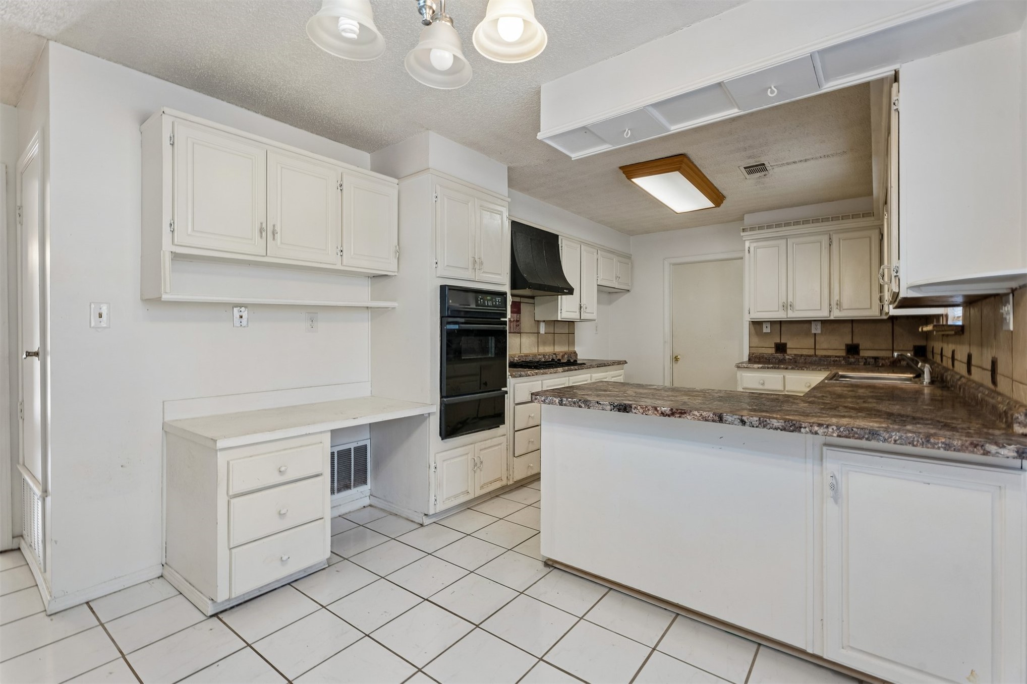 913 Sandstone Avenue Property Photo 20
