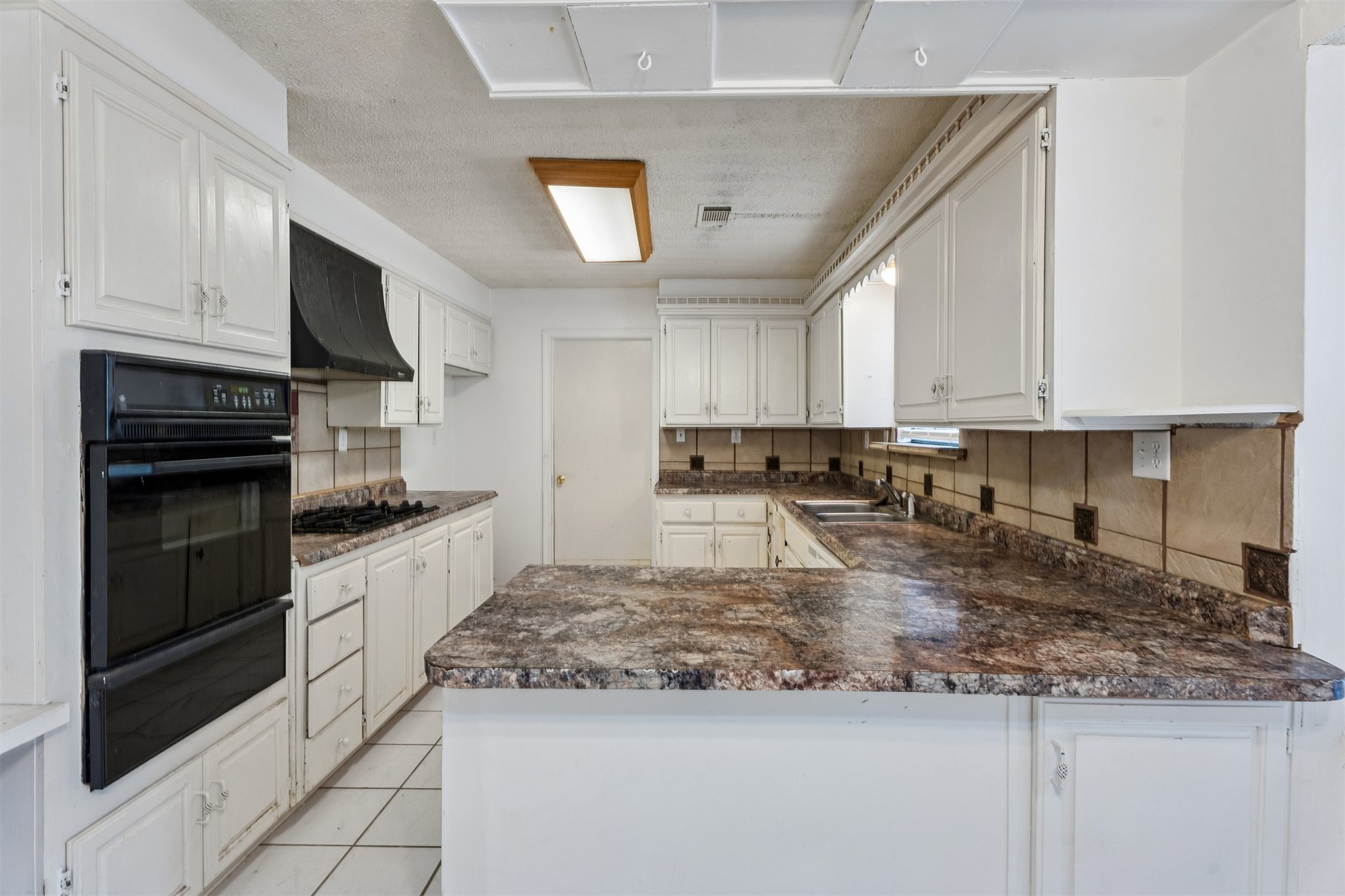 913 Sandstone Avenue Property Photo 25