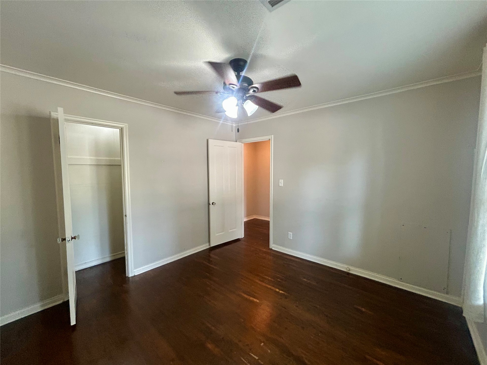 1348 S College Avenue Property Photo 12