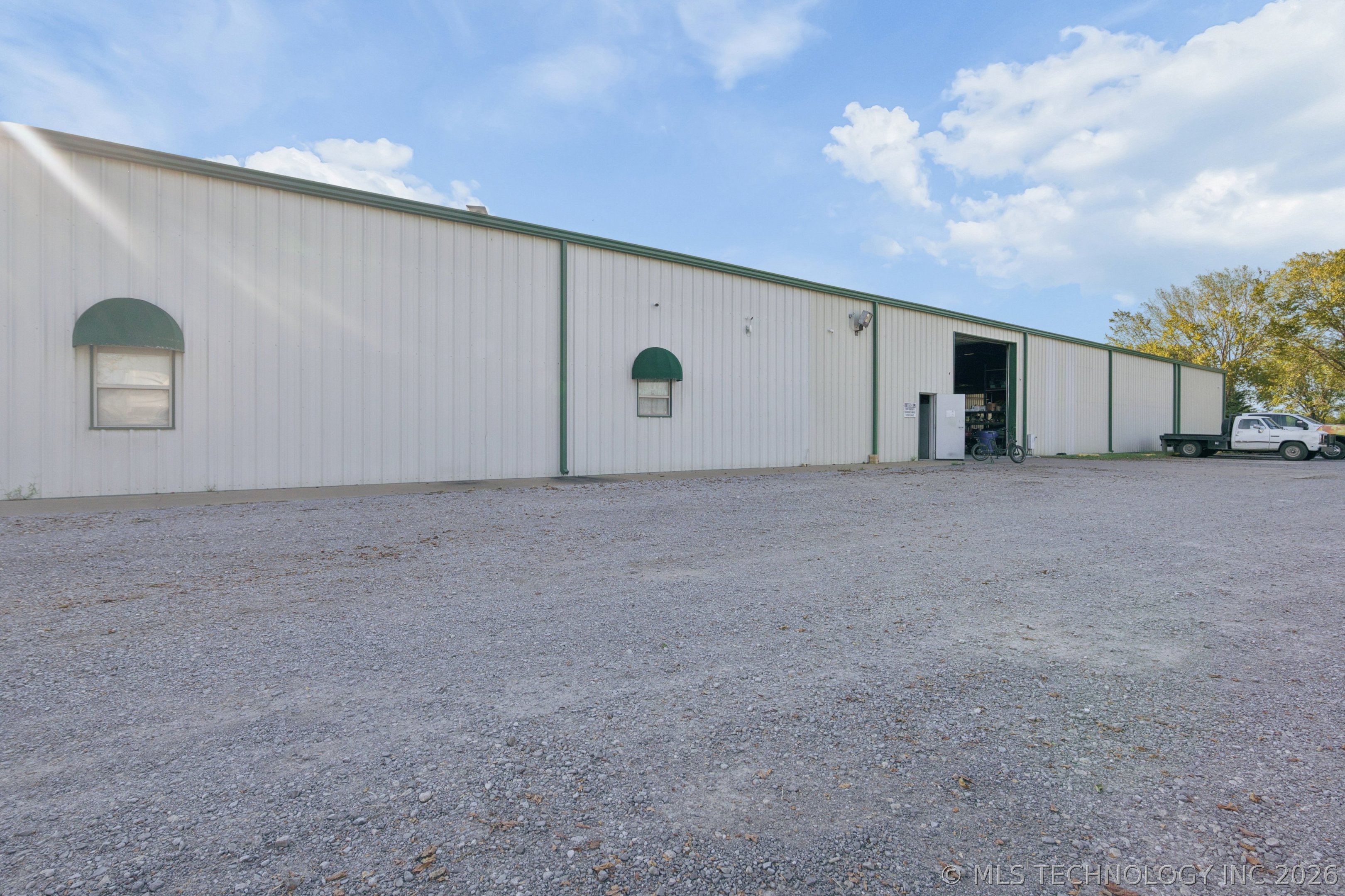 14265 E 590 Road E Property Photo 2