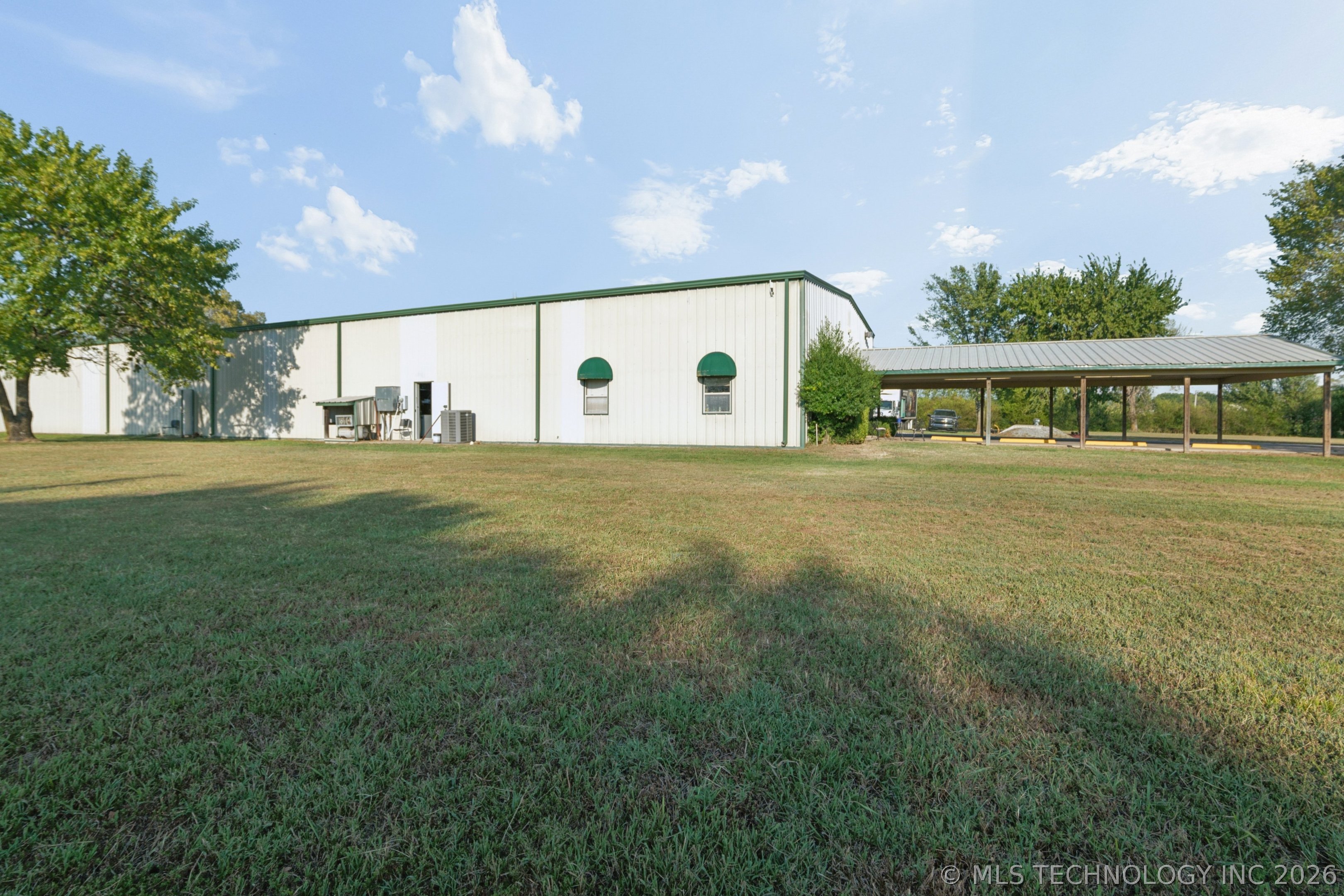 14265 E 590 Road E Property Photo 6