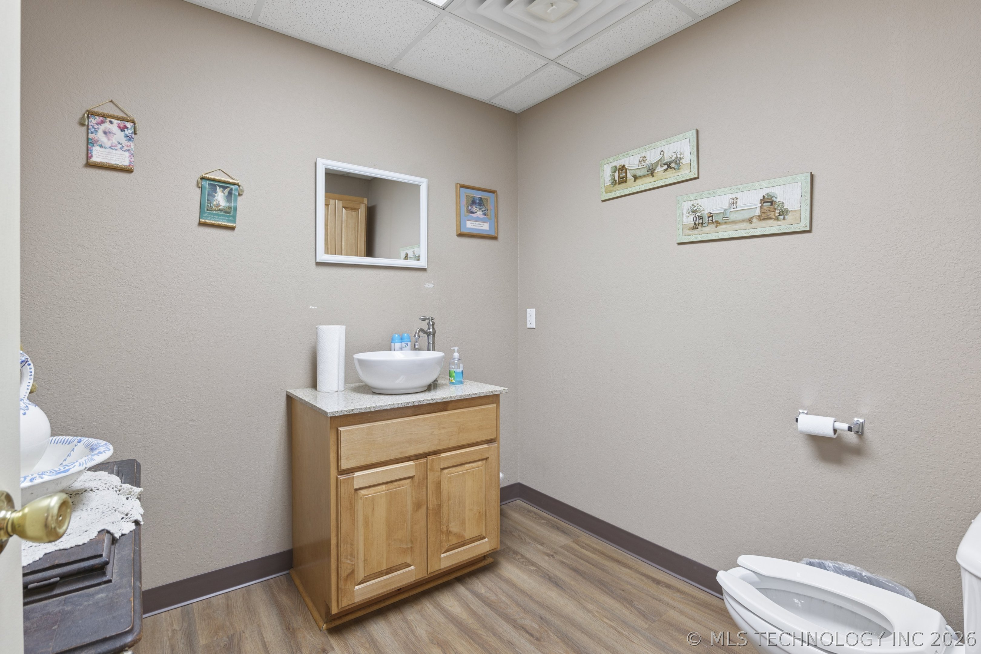 14265 E 590 Road E Property Photo 18