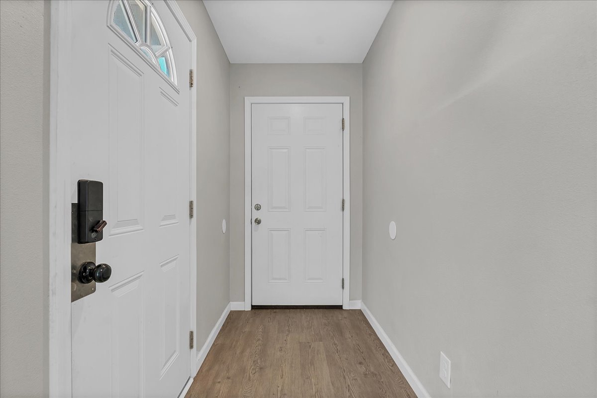 4107 W 56th Place Property Photo 8
