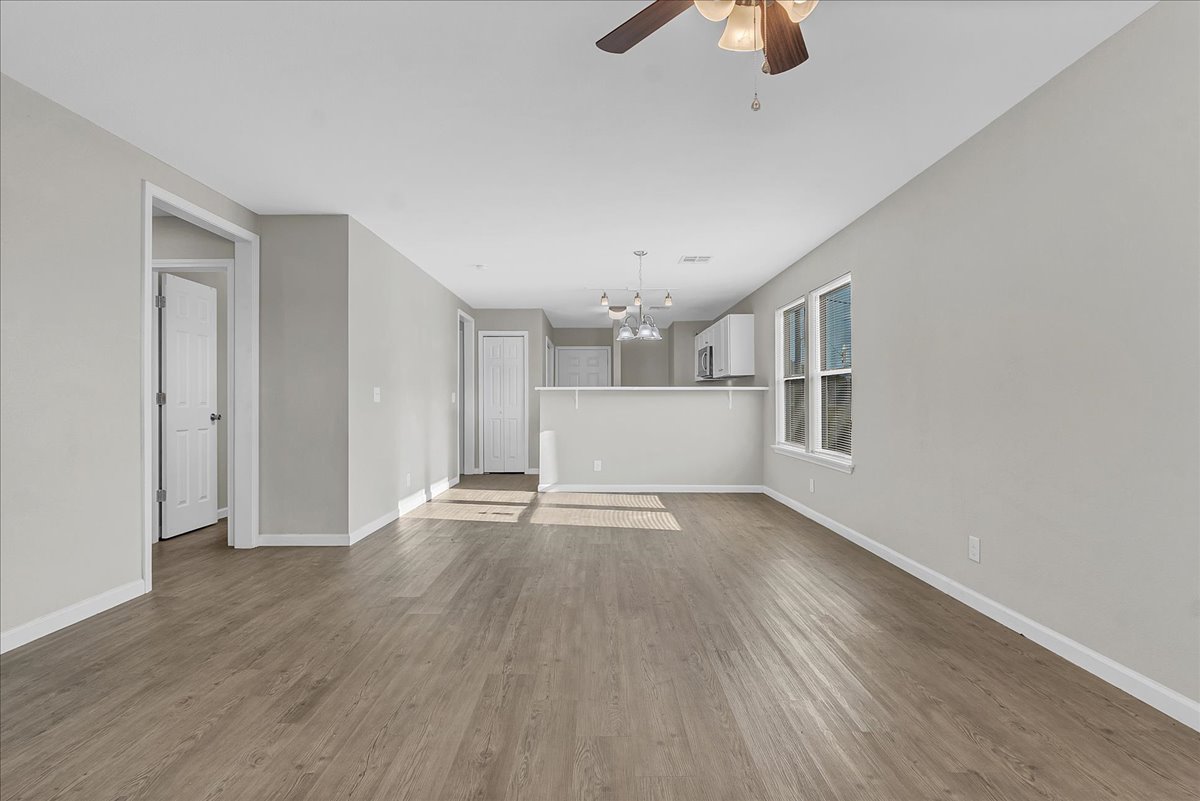 4107 W 56th Place Property Photo 10