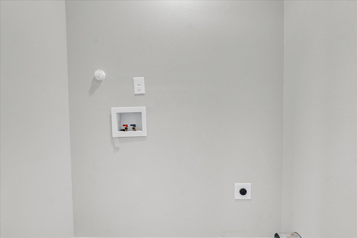 4107 W 56th Place Property Photo 21