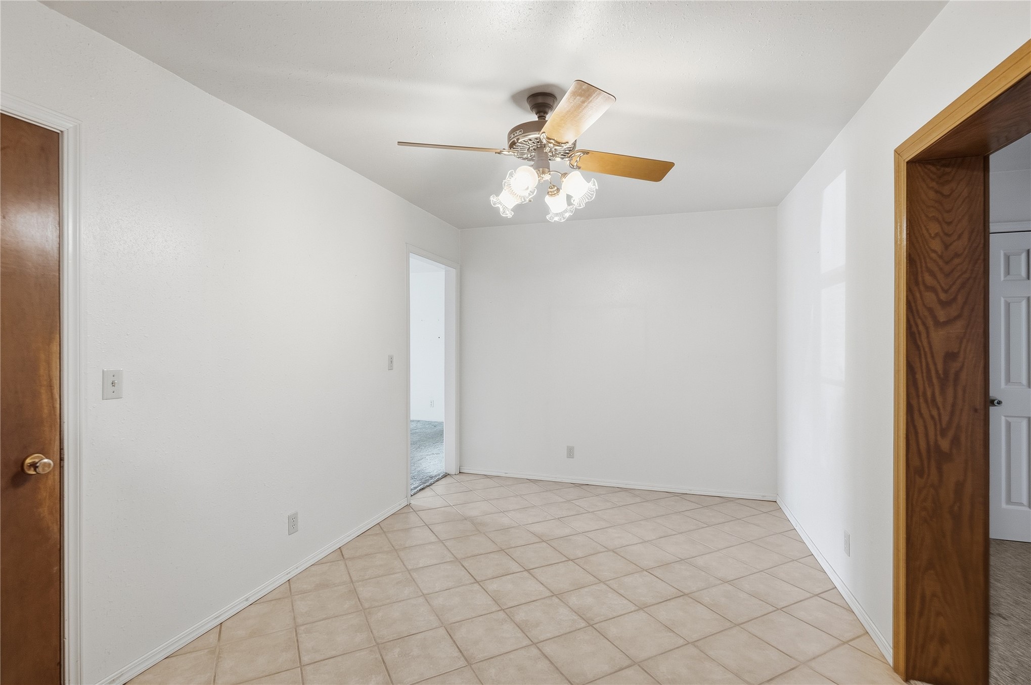 3344 S 126th East East Avenue Property Photo 10