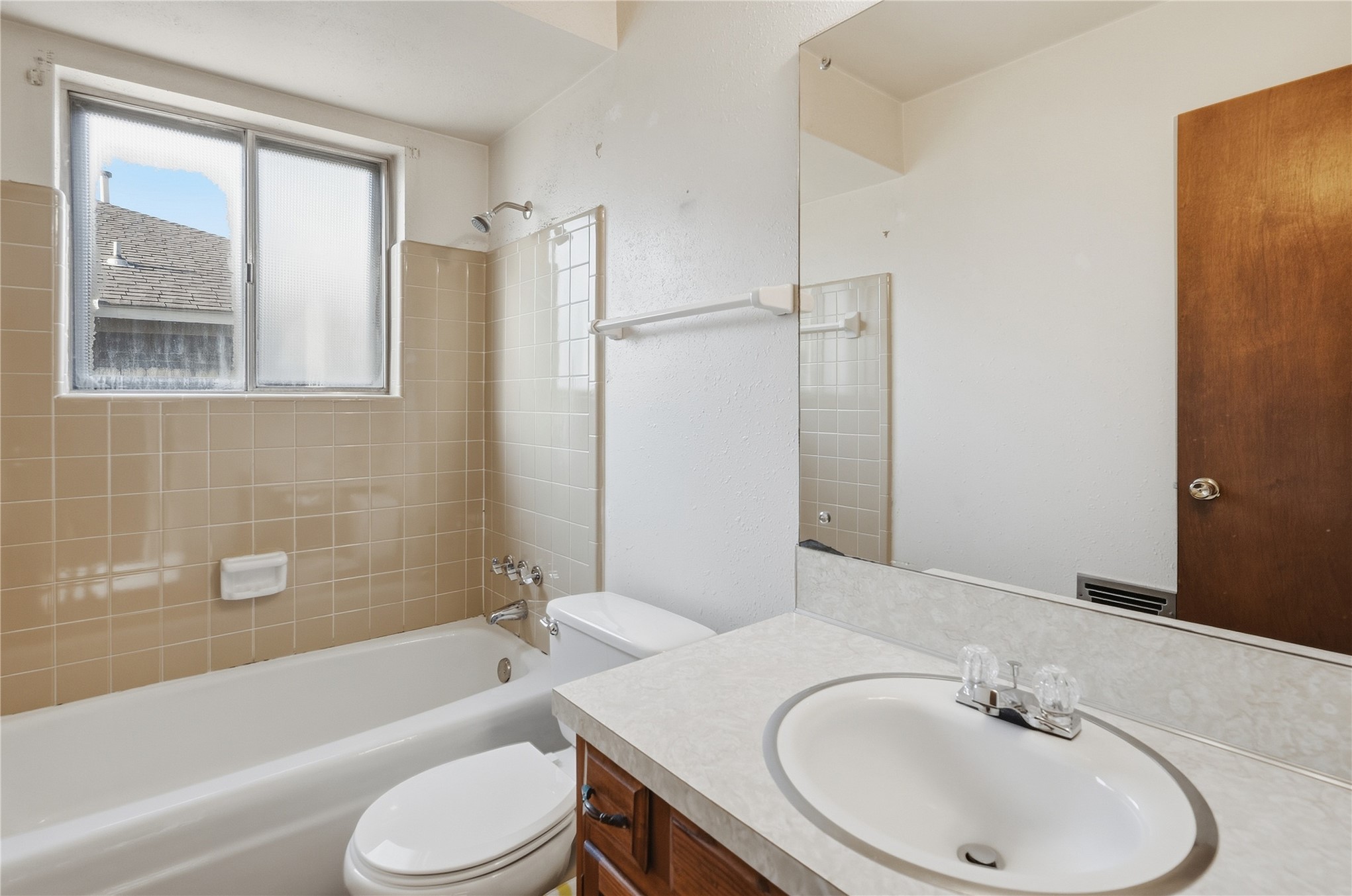 3344 S 126th East East Avenue Property Photo 17