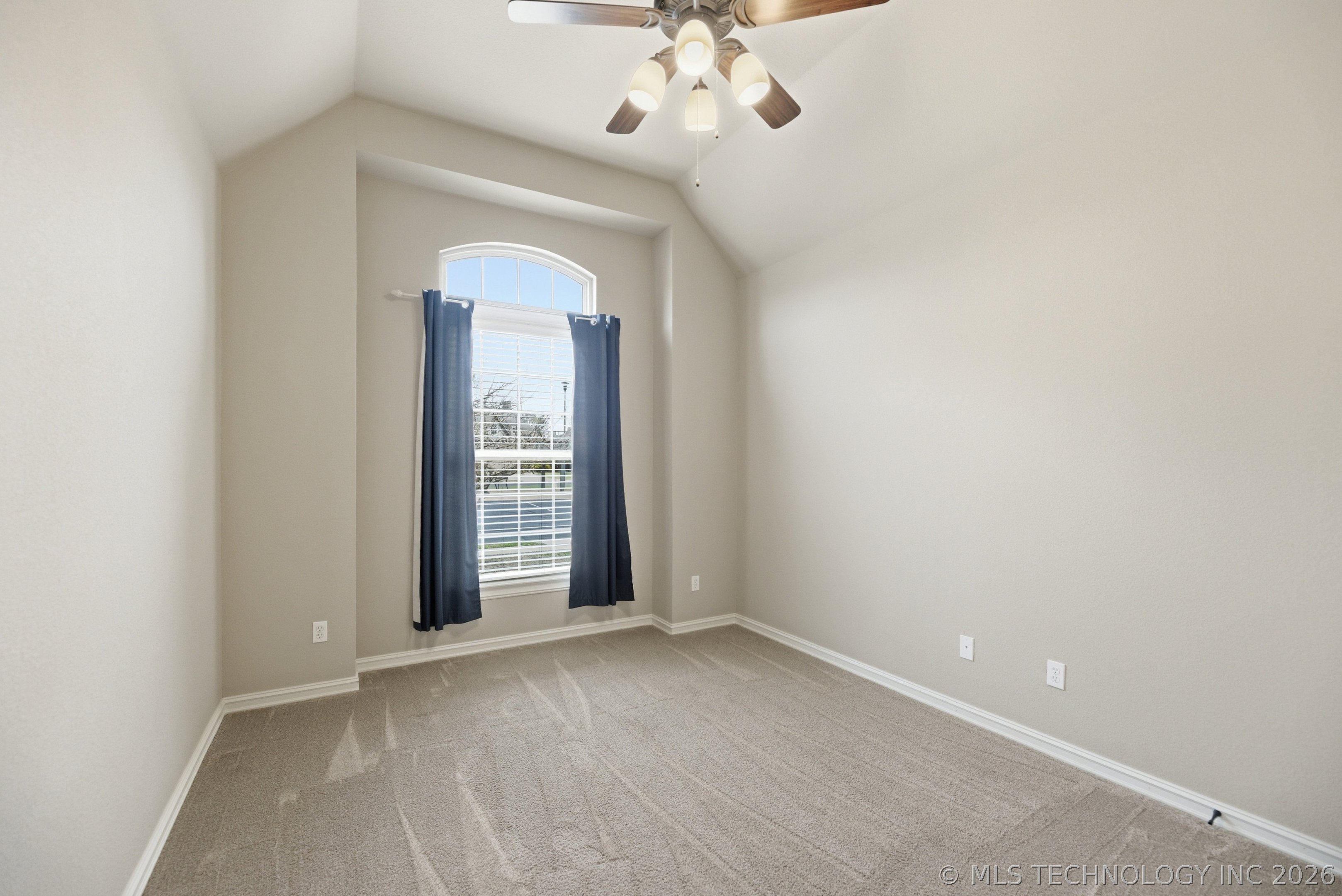 11016 E 83rd Place S Property Photo 14