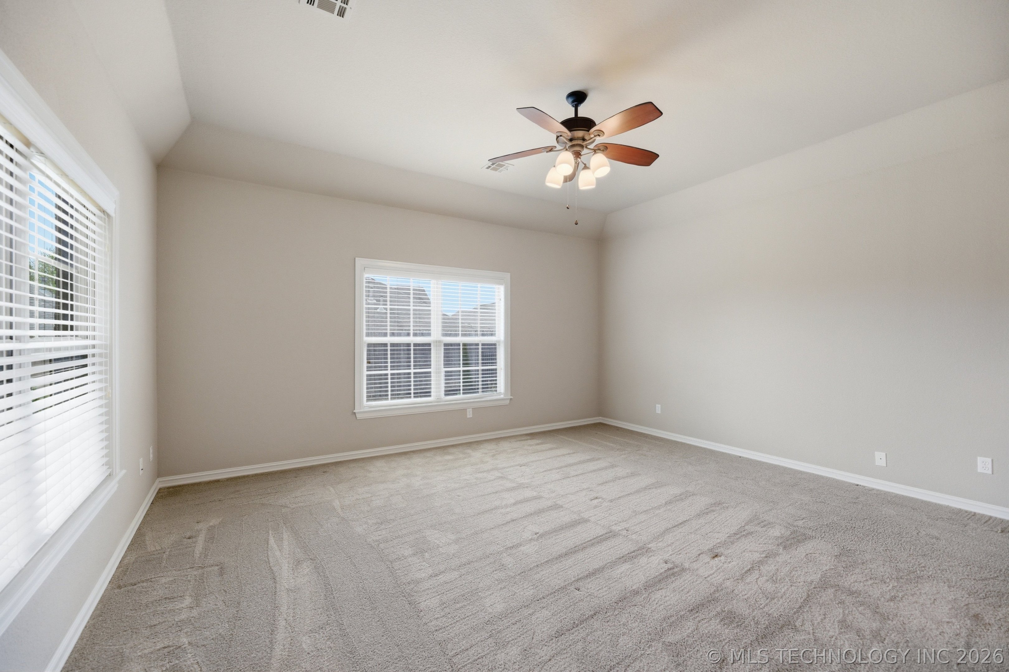 11016 E 83rd Place S Property Photo 17