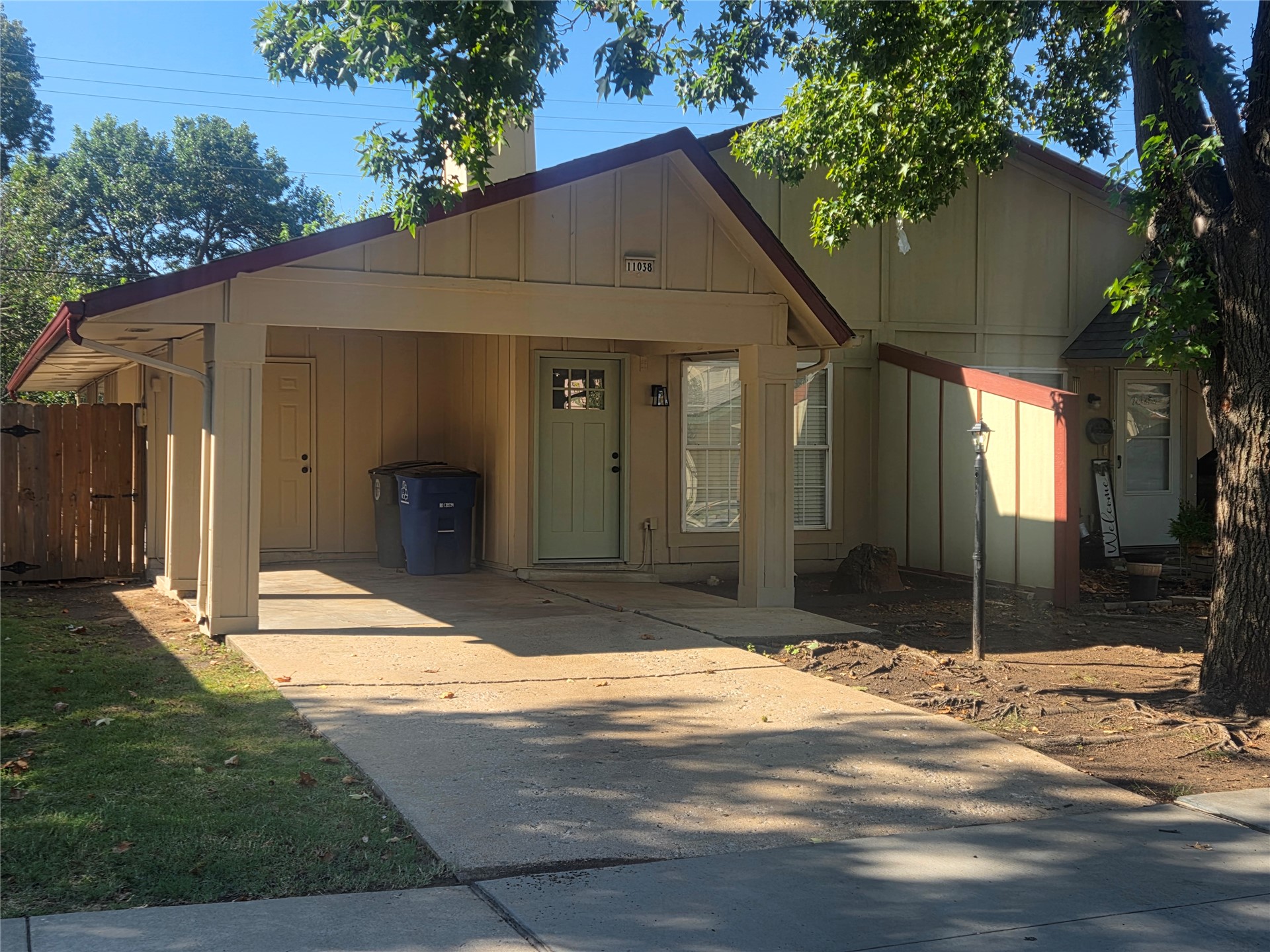 11038 E 16th Street Property Photo 1