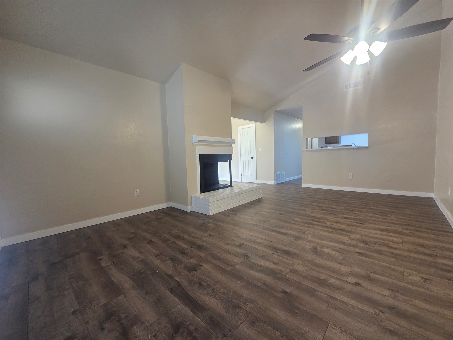 11038 E 16th Street Property Photo 9