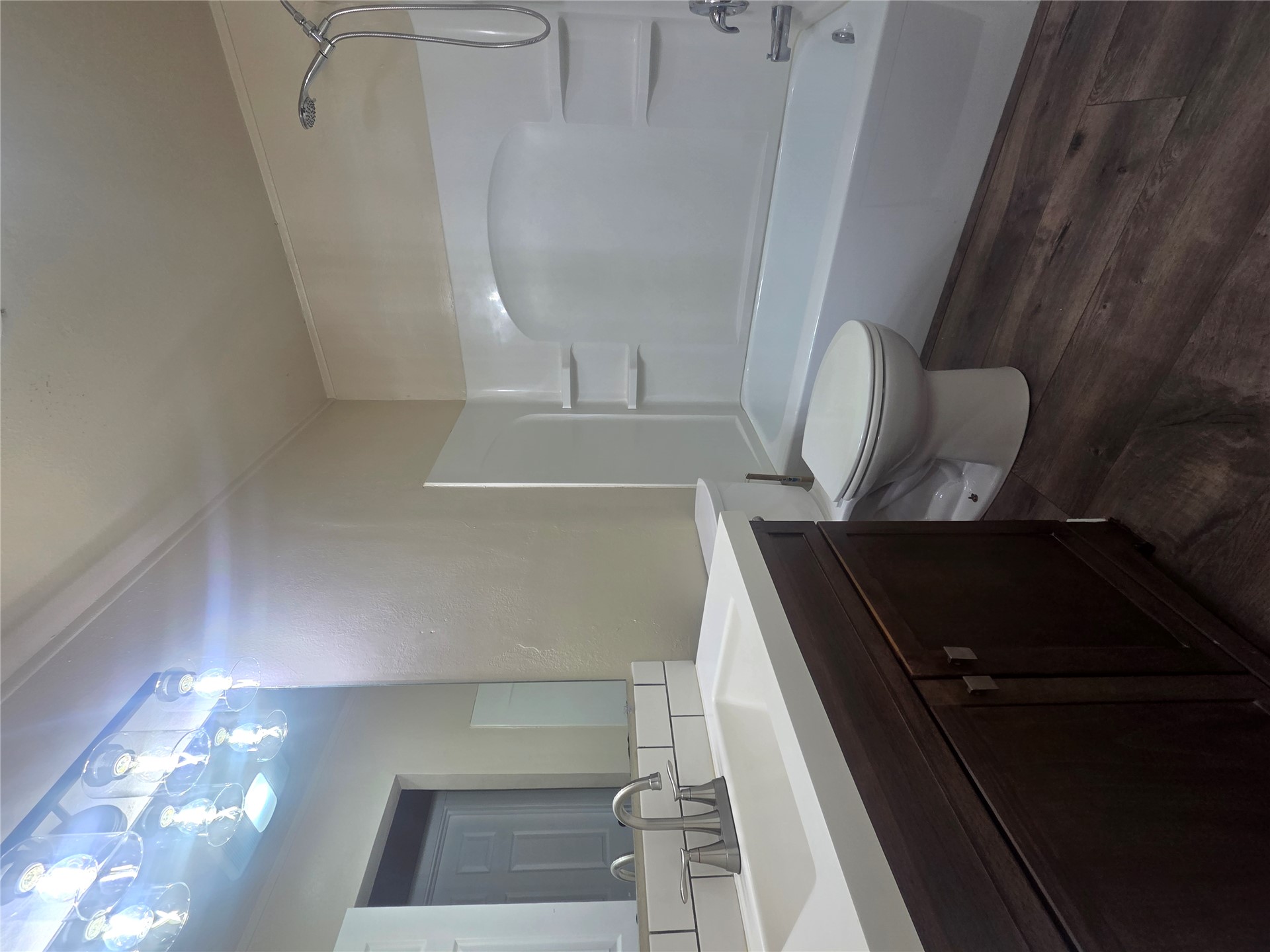 11038 E 16th Street Property Photo 16