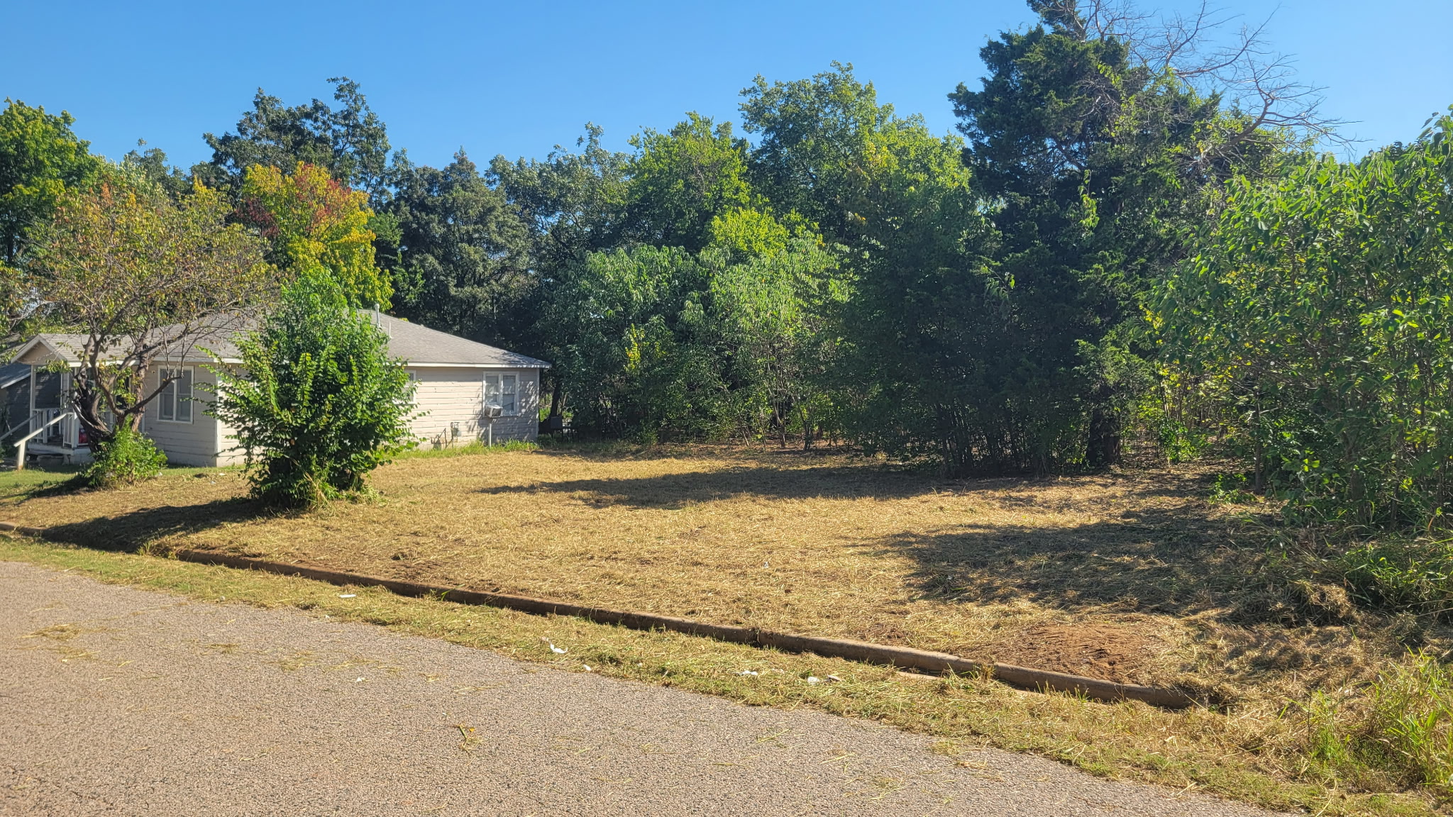 512 N State Street Property Photo 1