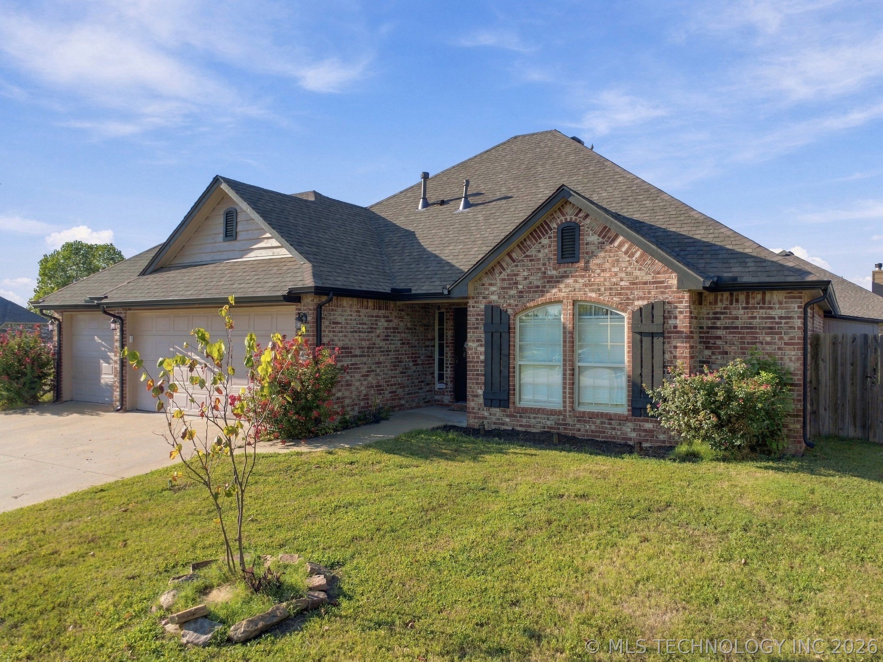 4457 Pecan Circle Property Photo 2