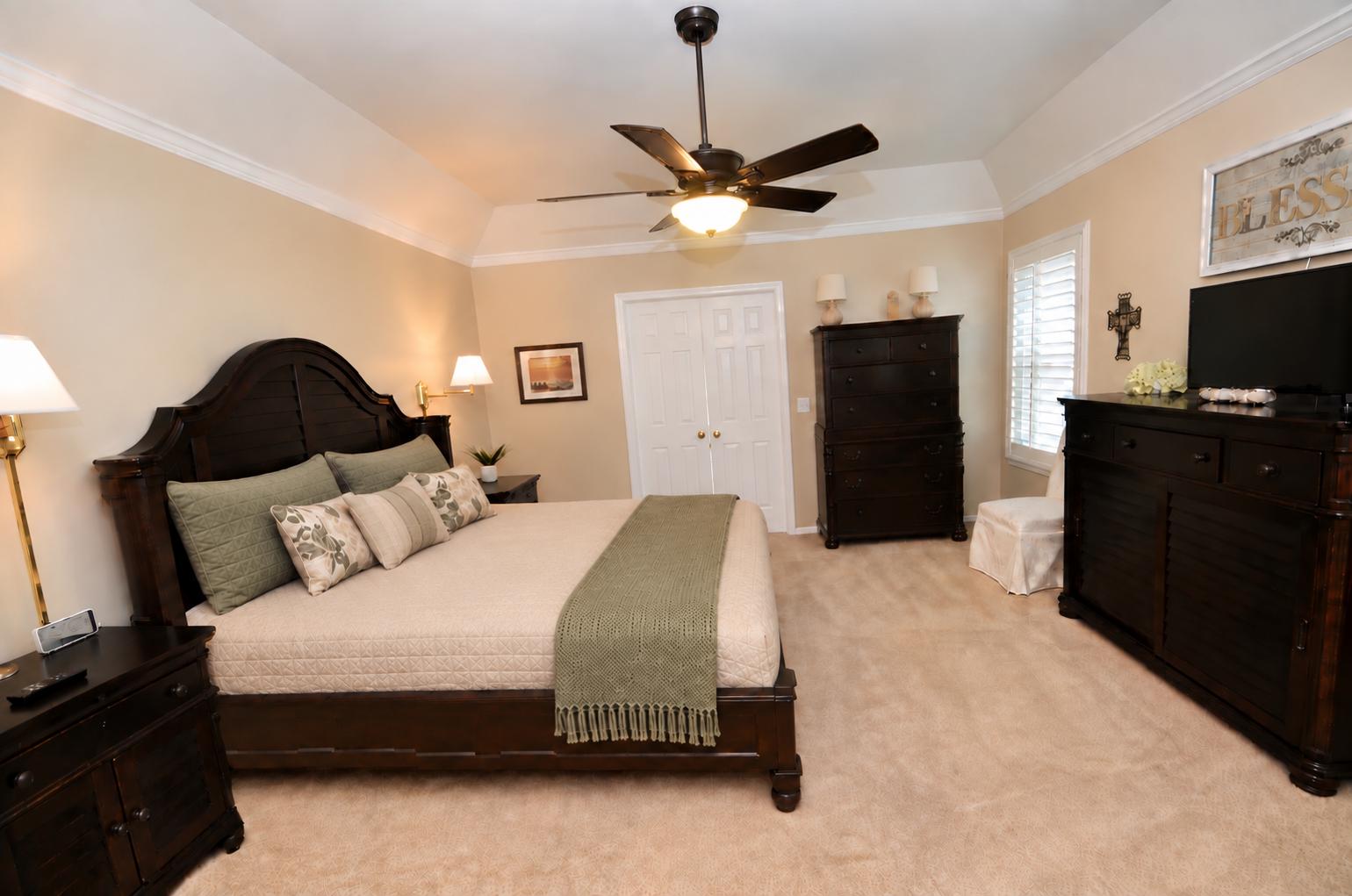 5408 Orlando Circle Property Photo 13