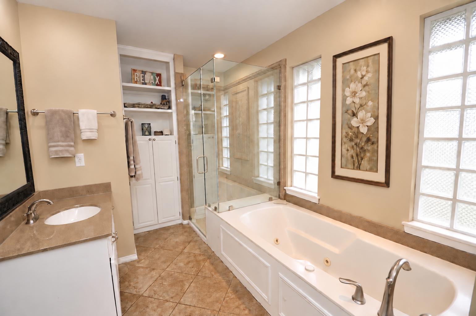 5408 Orlando Circle Property Photo 15