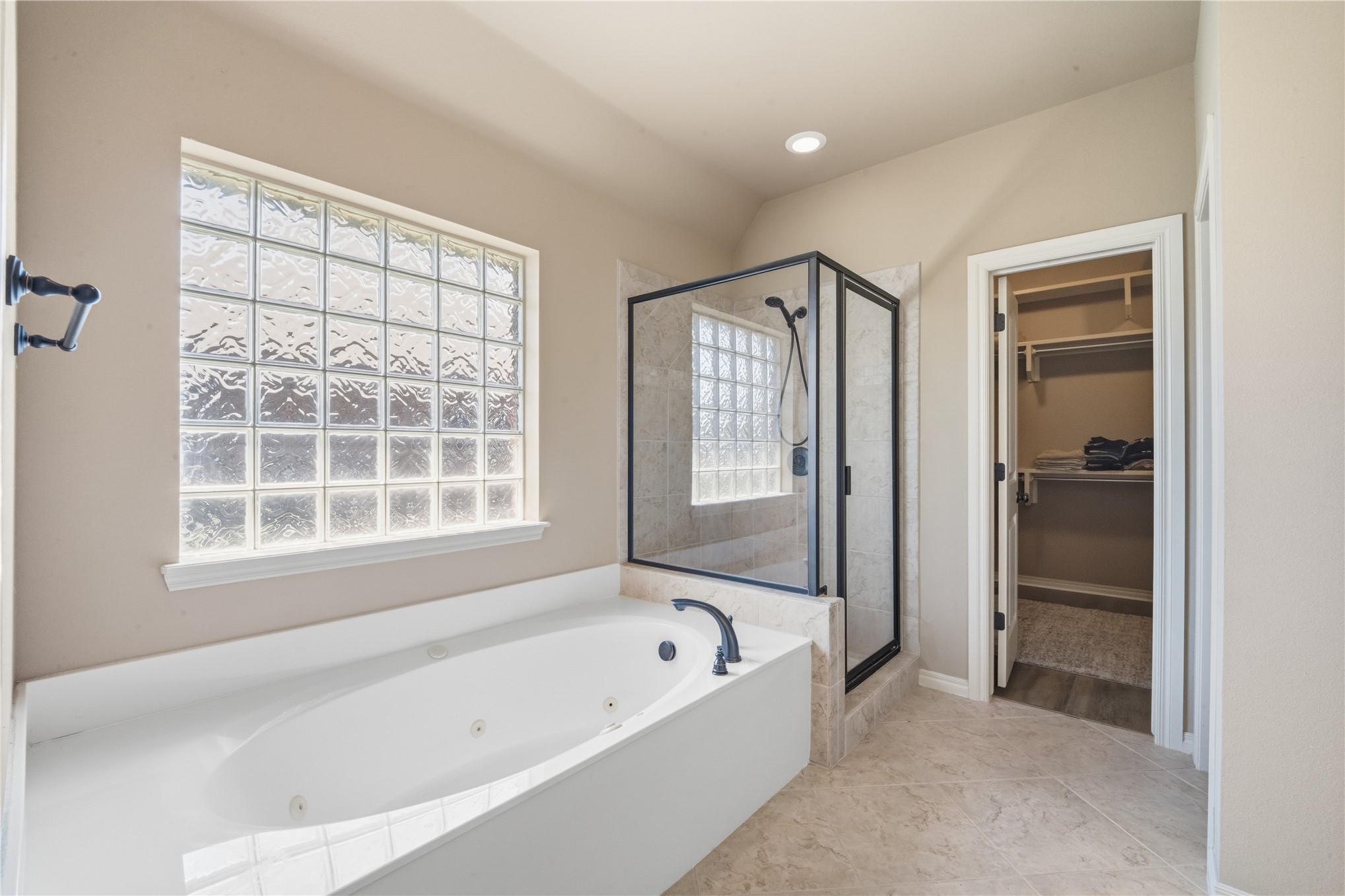 4105 N Lions Place Property Photo 15