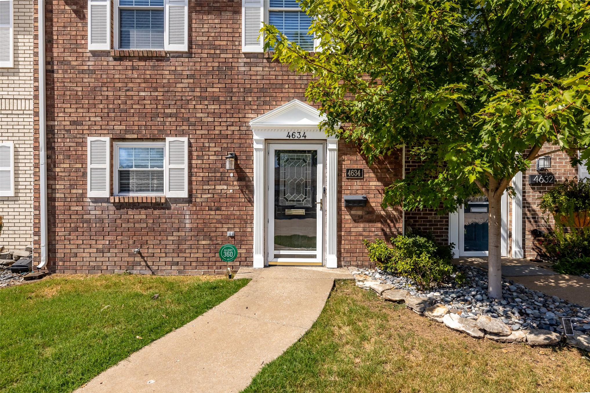 4634 S Gary Place Property Photo 6