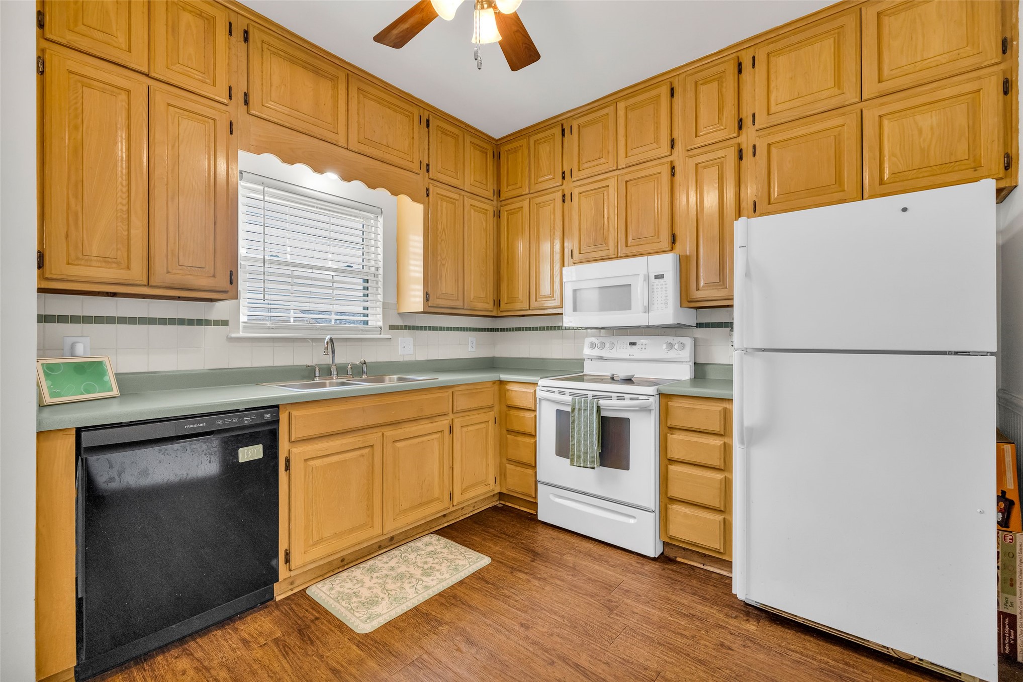 4634 S Gary Place Property Photo 20