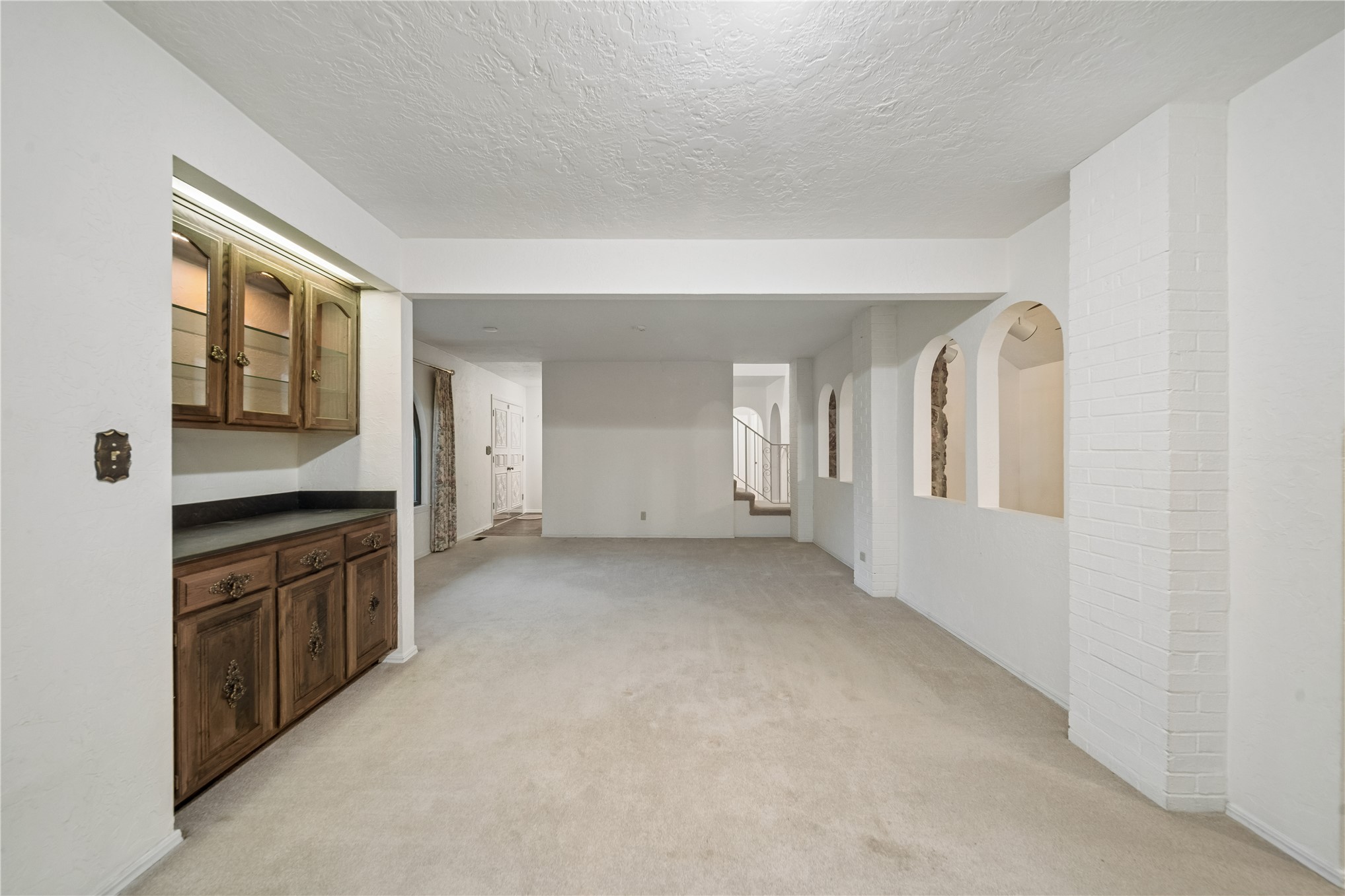 13251 S 275th East Avenue Property Photo 6