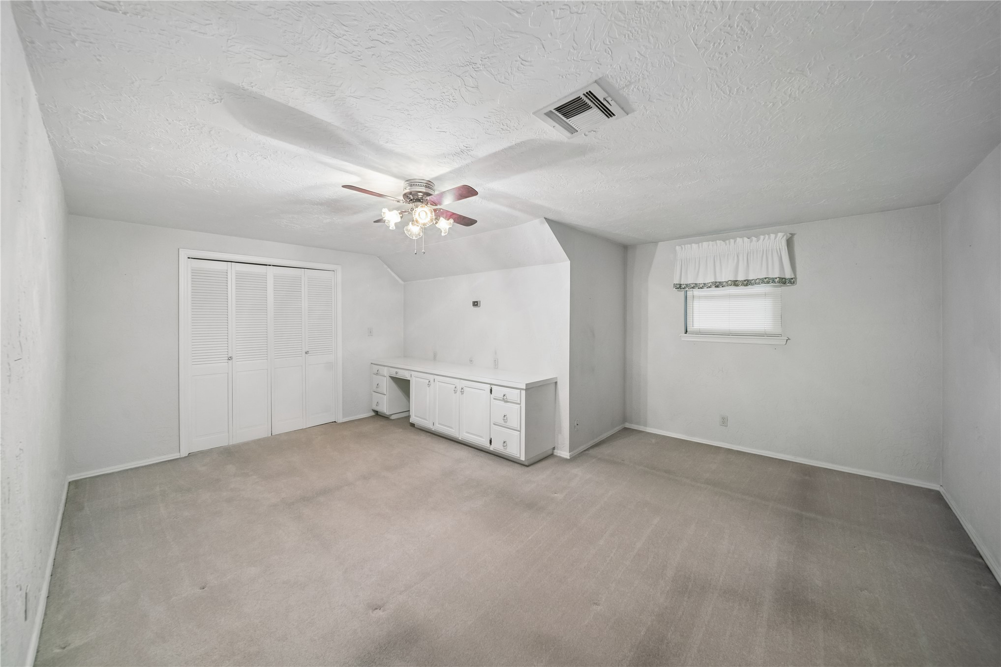 13251 S 275th East Avenue Property Photo 32
