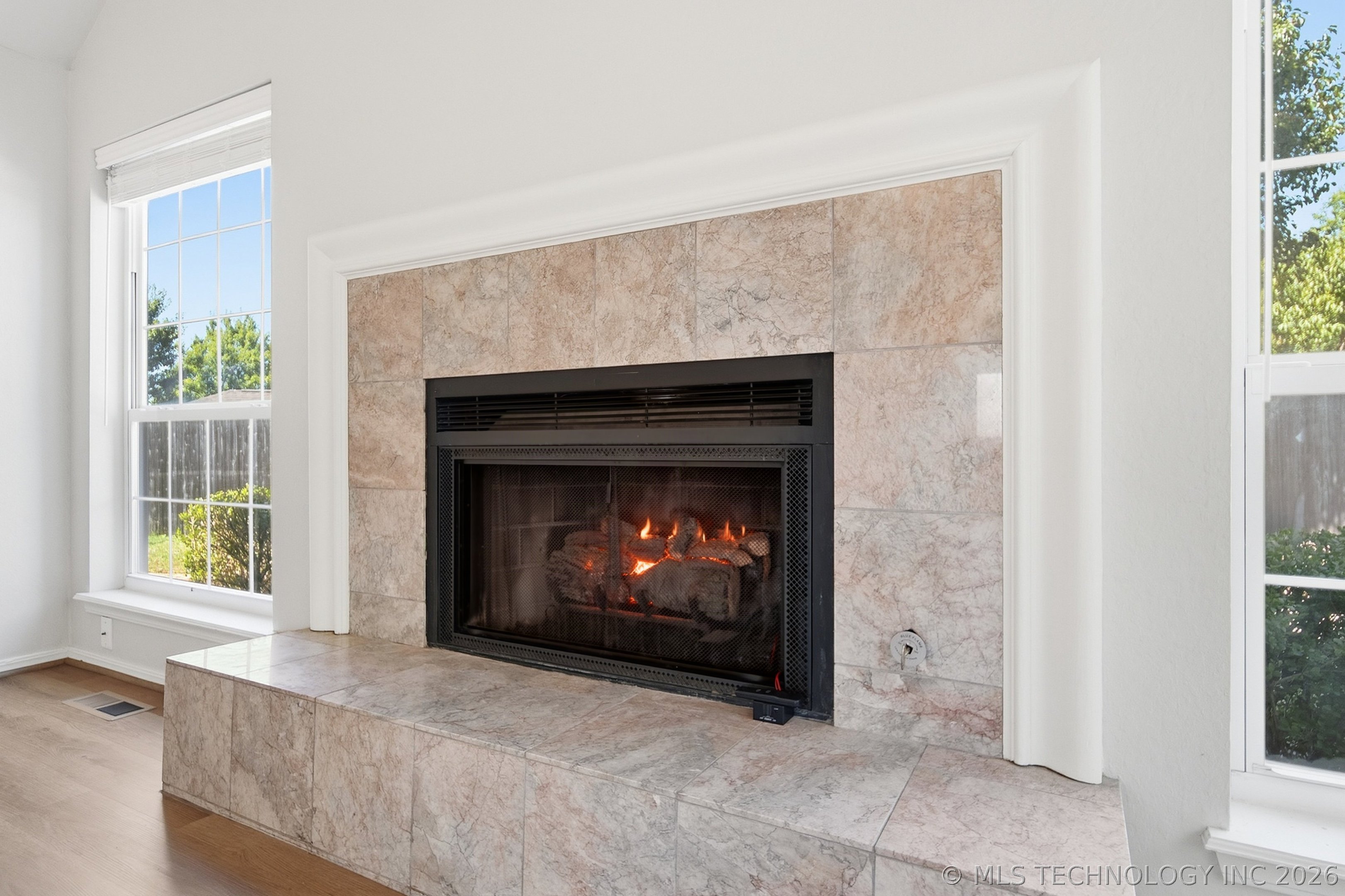 7756 S Hudson Avenue Property Photo 7