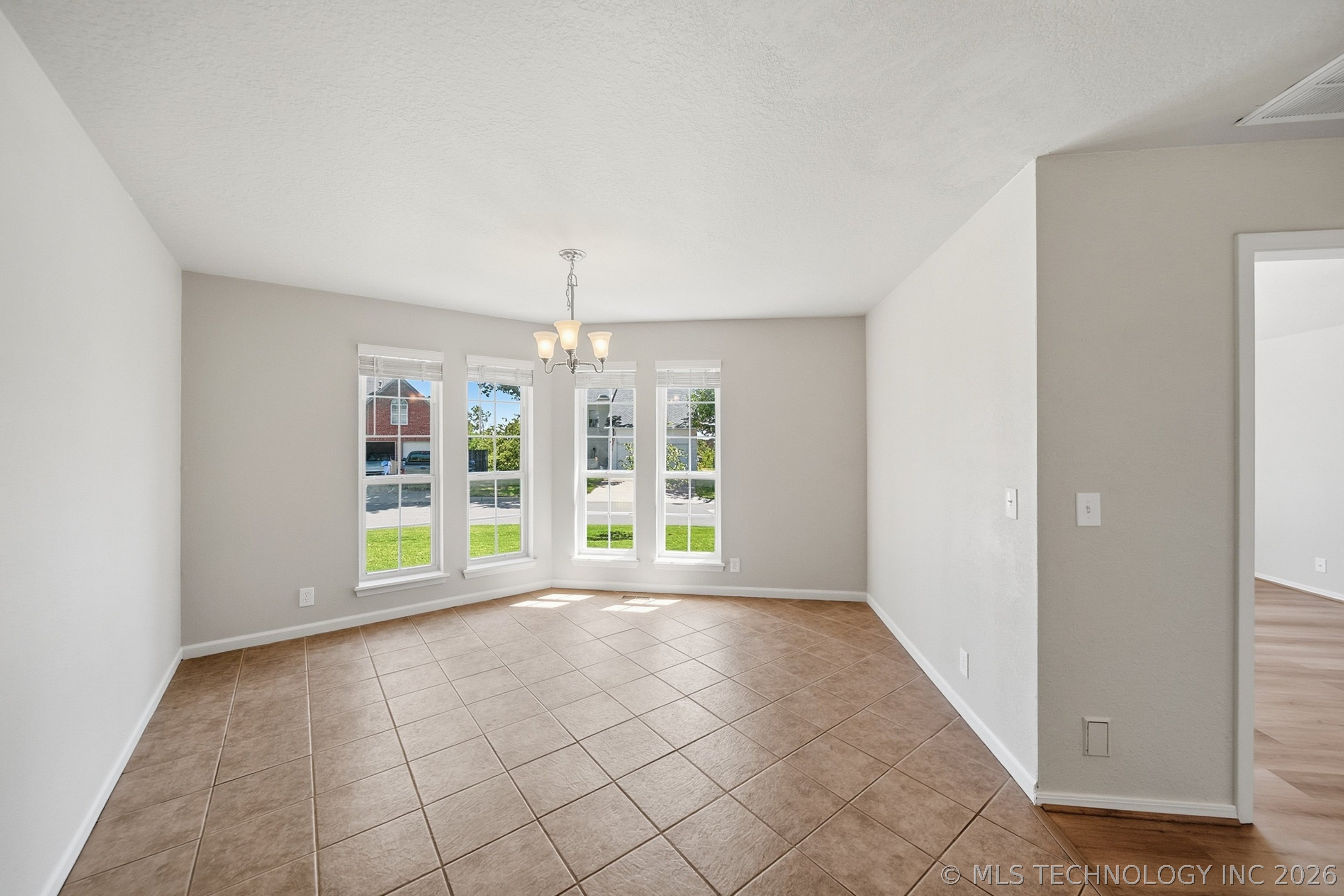 7756 S Hudson Avenue Property Photo 14