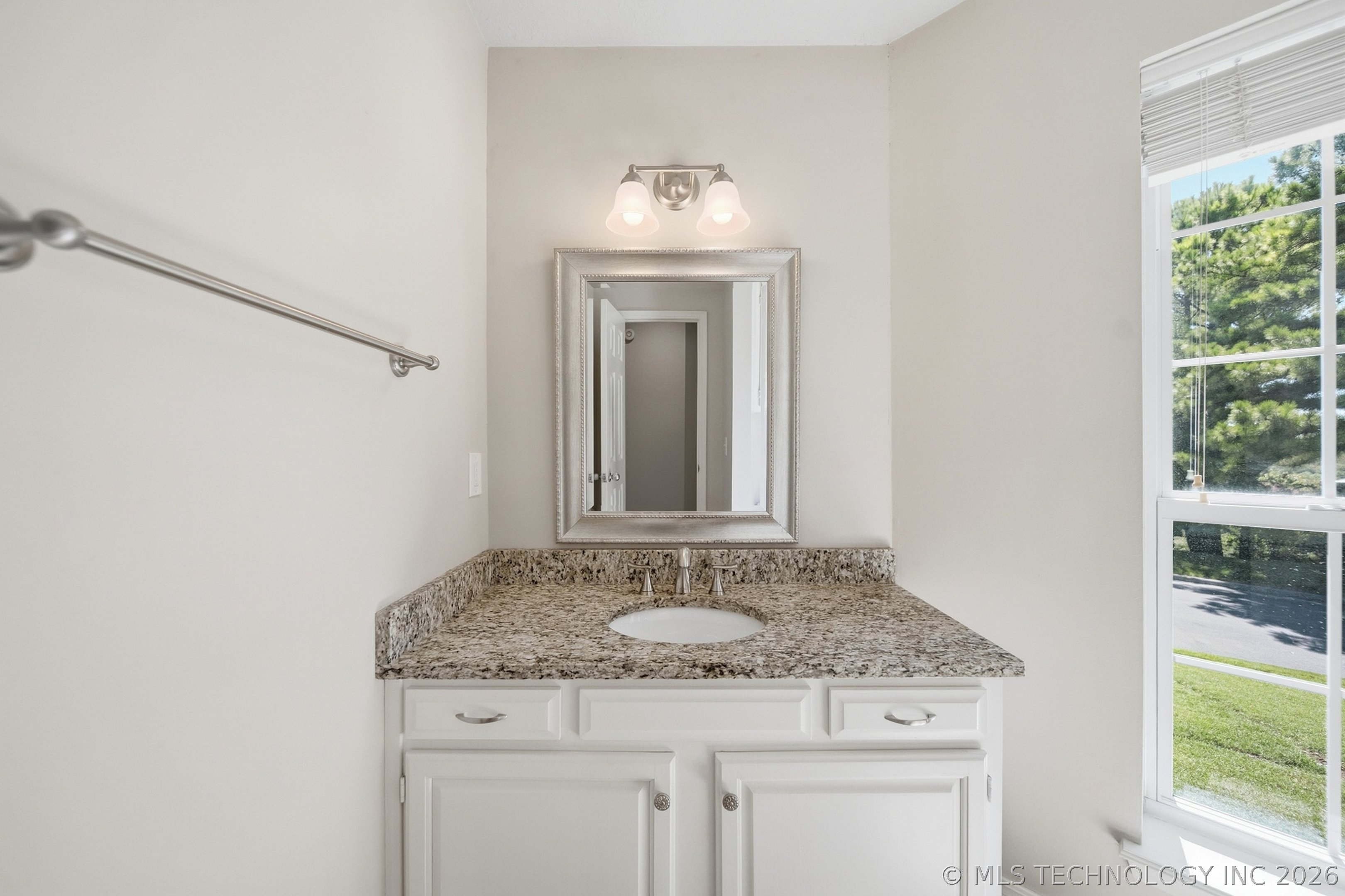 7756 S Hudson Avenue Property Photo 23