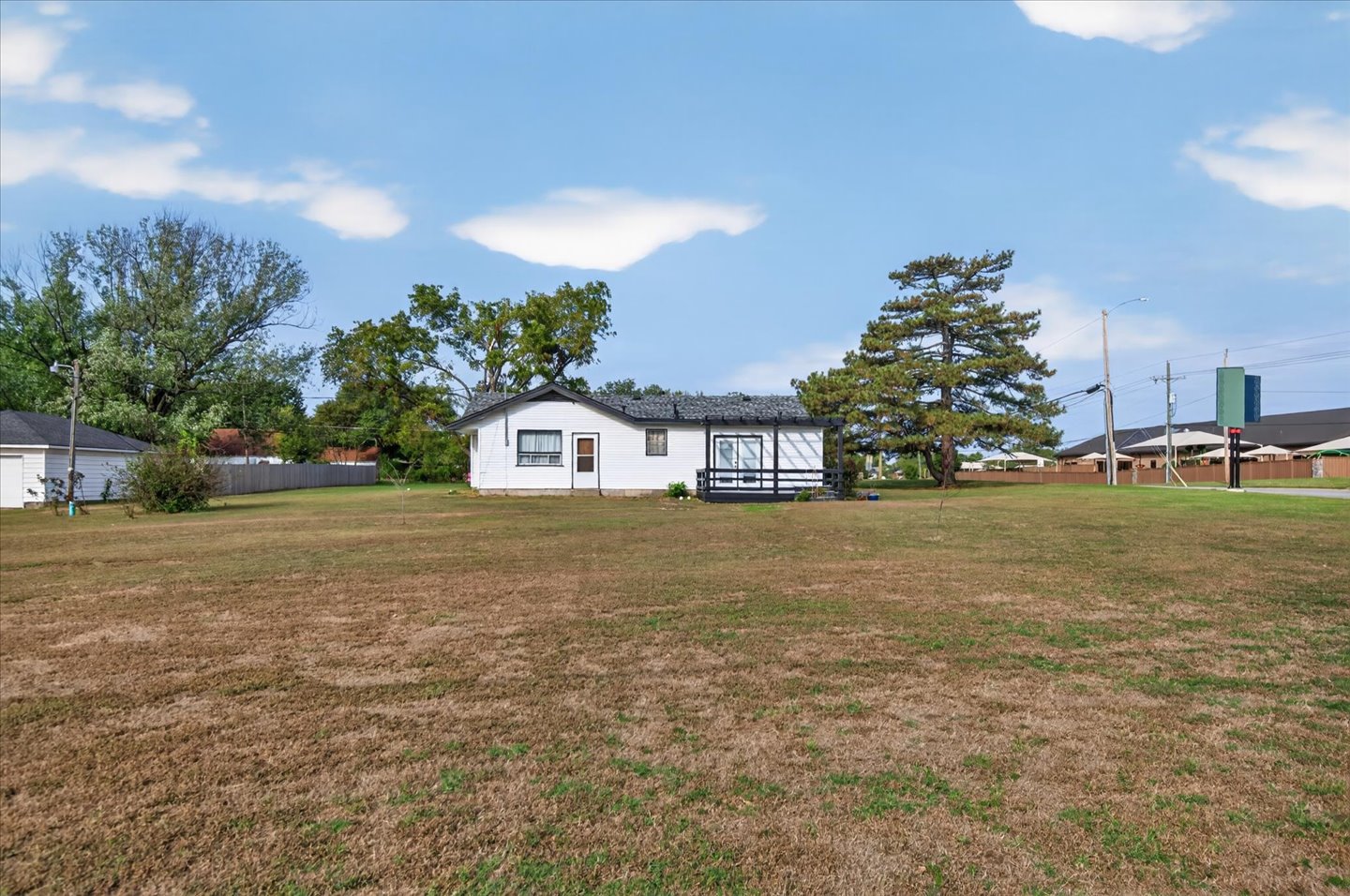 5313 Tuxedo Boulevard Property Photo 1