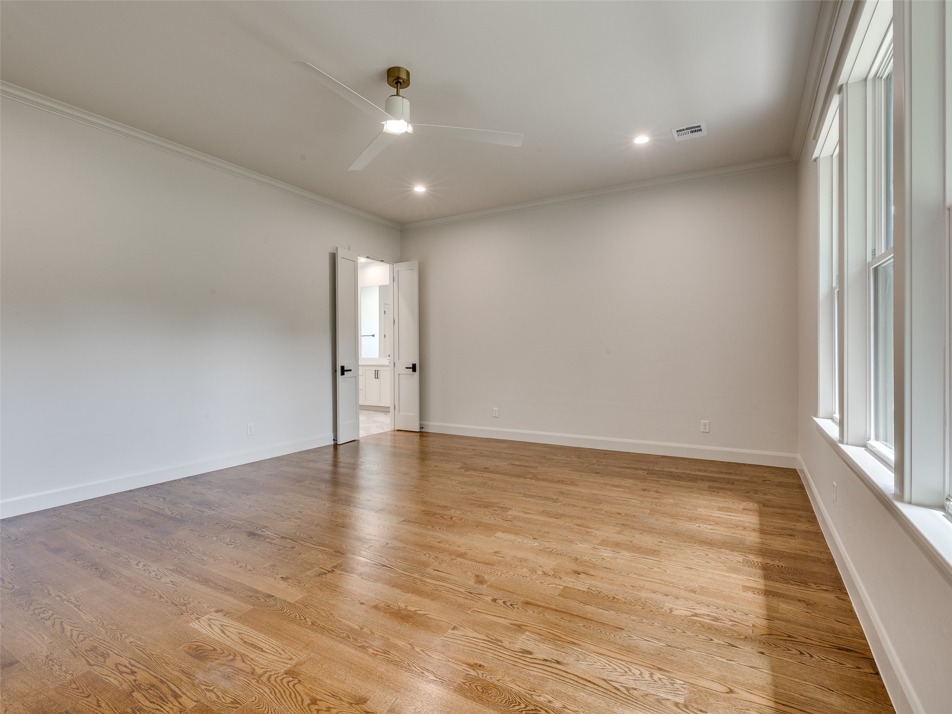 10775 S Sheridan Road Property Photo 71