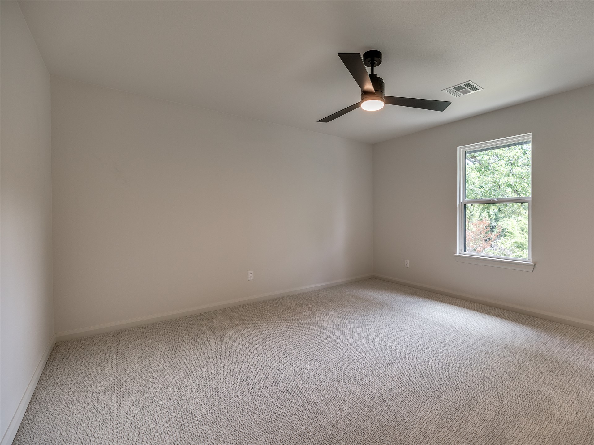 10775 S Sheridan Road Property Photo 82