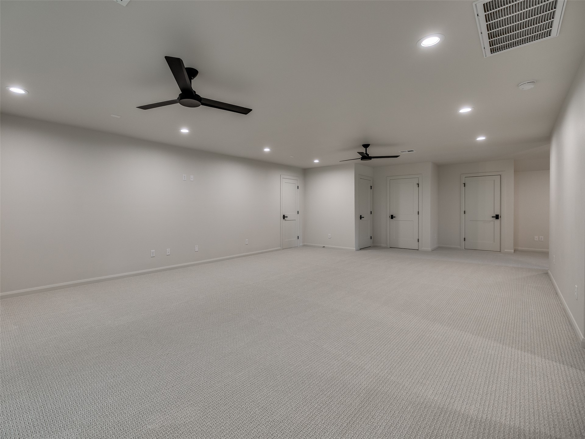 10775 S Sheridan Road Property Photo 85