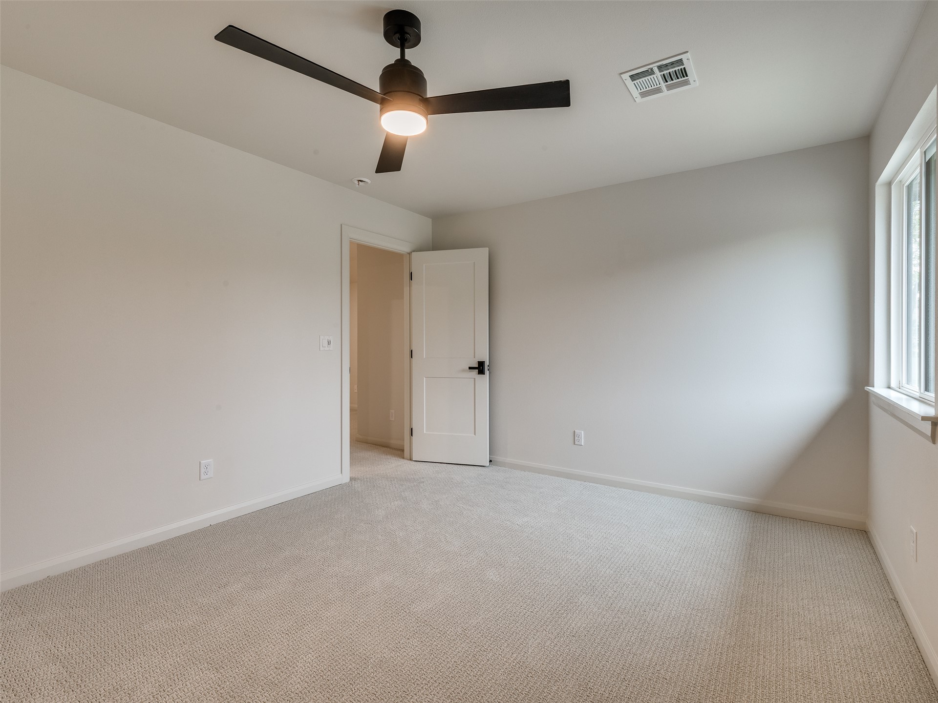 10775 S Sheridan Road Property Photo 89