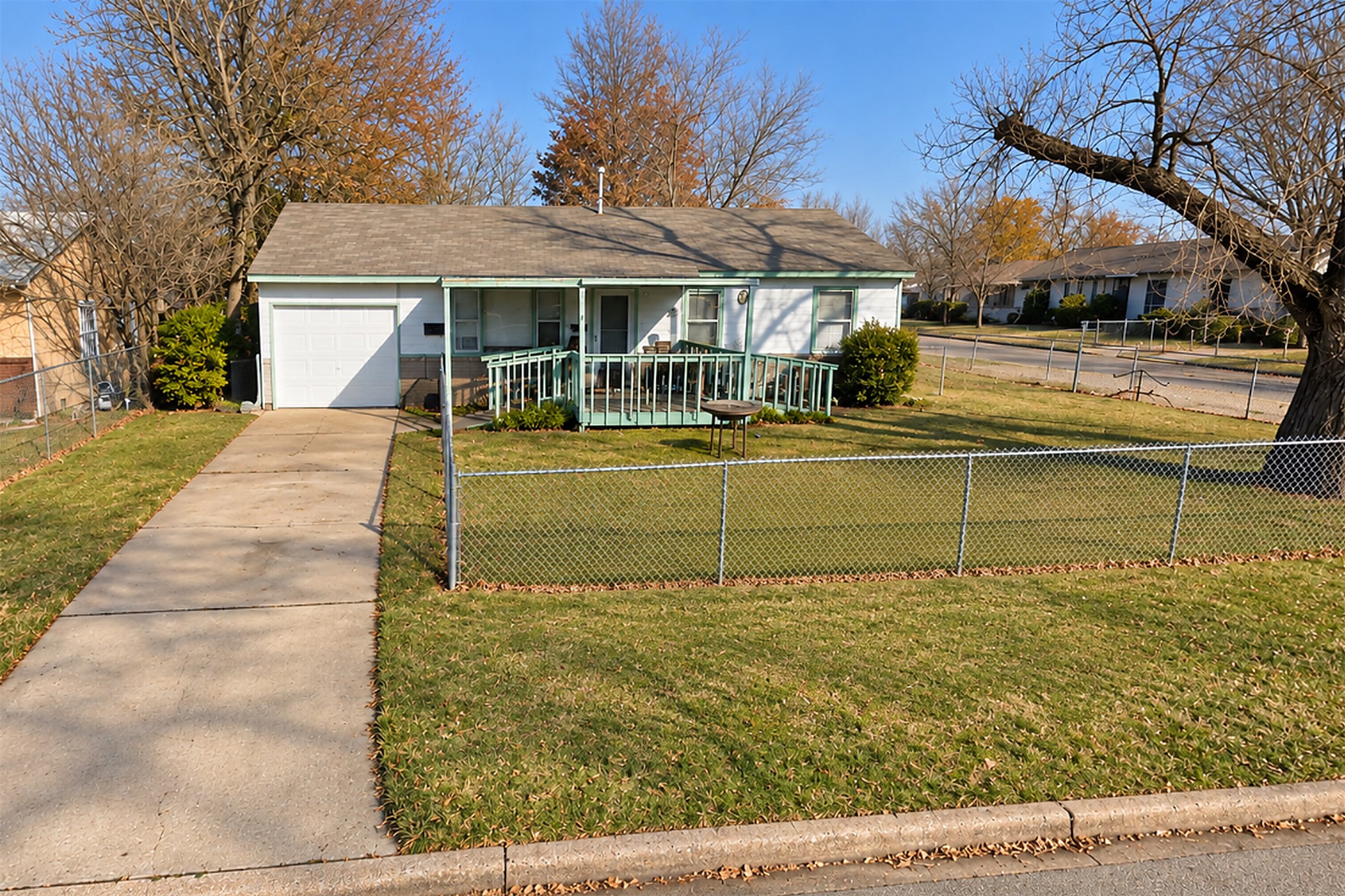 723 E 51st Place North Property Photo 1