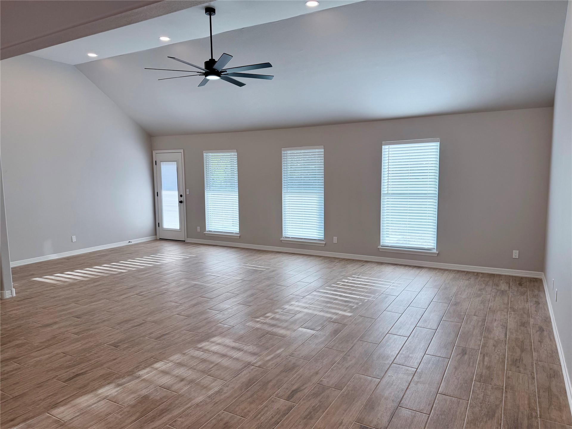 9937 N Osage Drive Property Photo 11