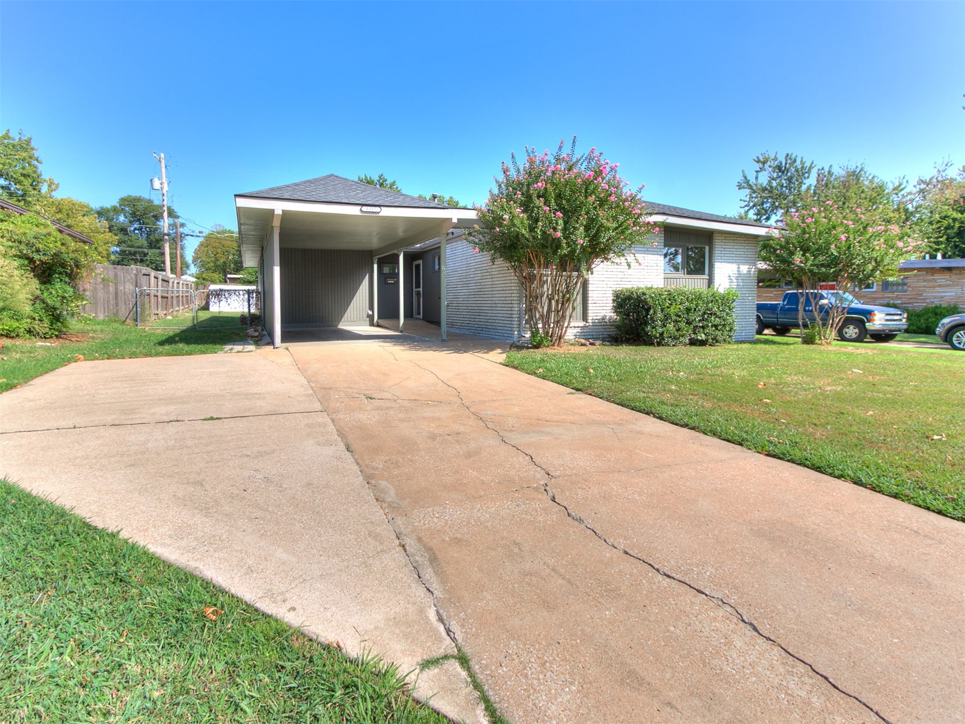 5357 E 26th Place