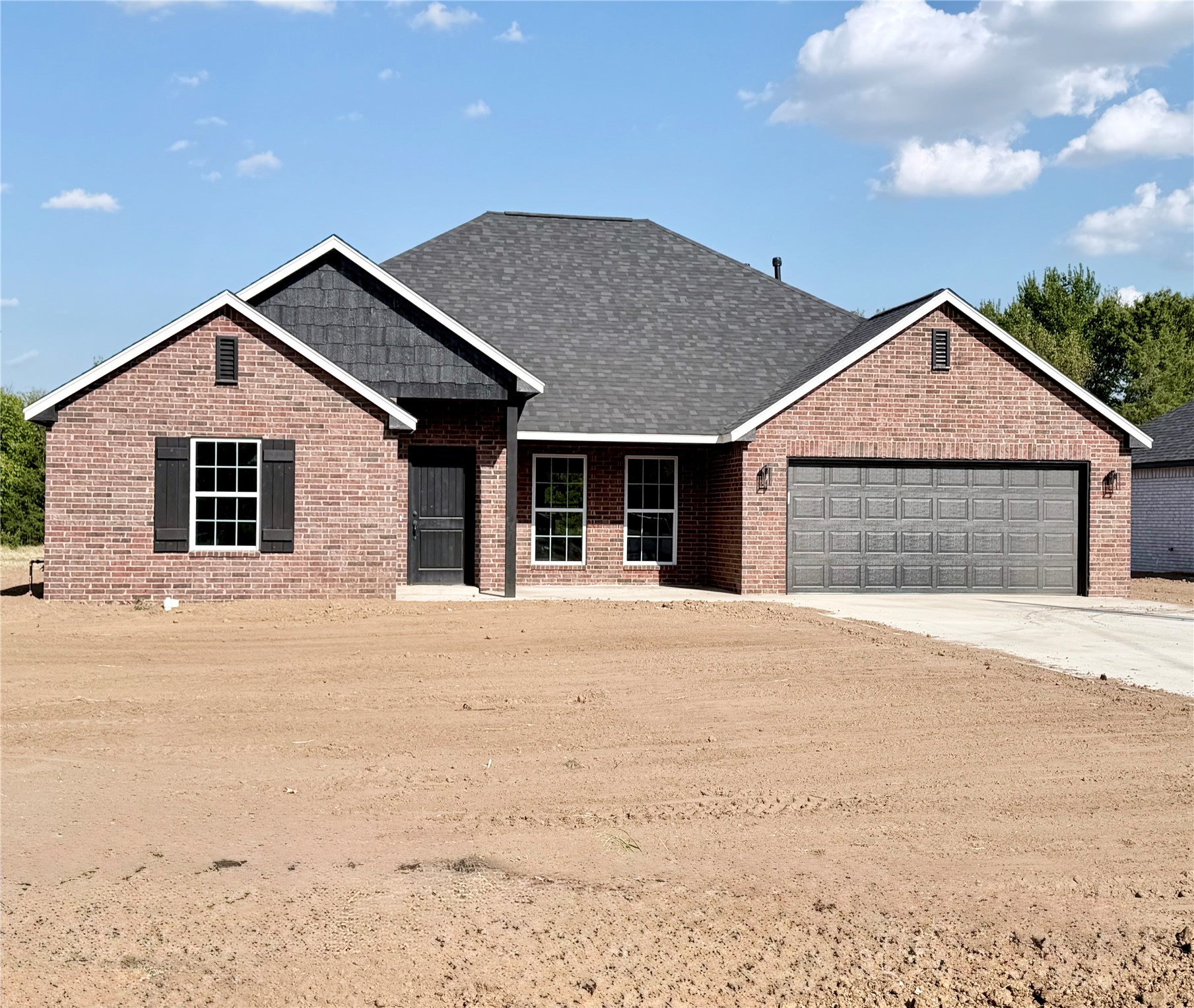 9945 N Osage Drive Property Photo 1