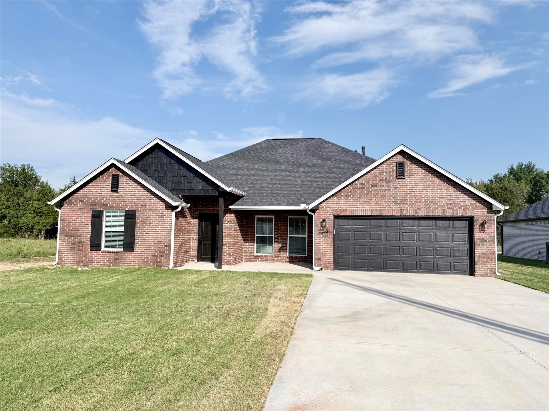 9945 N Osage Drive Property Photo 1