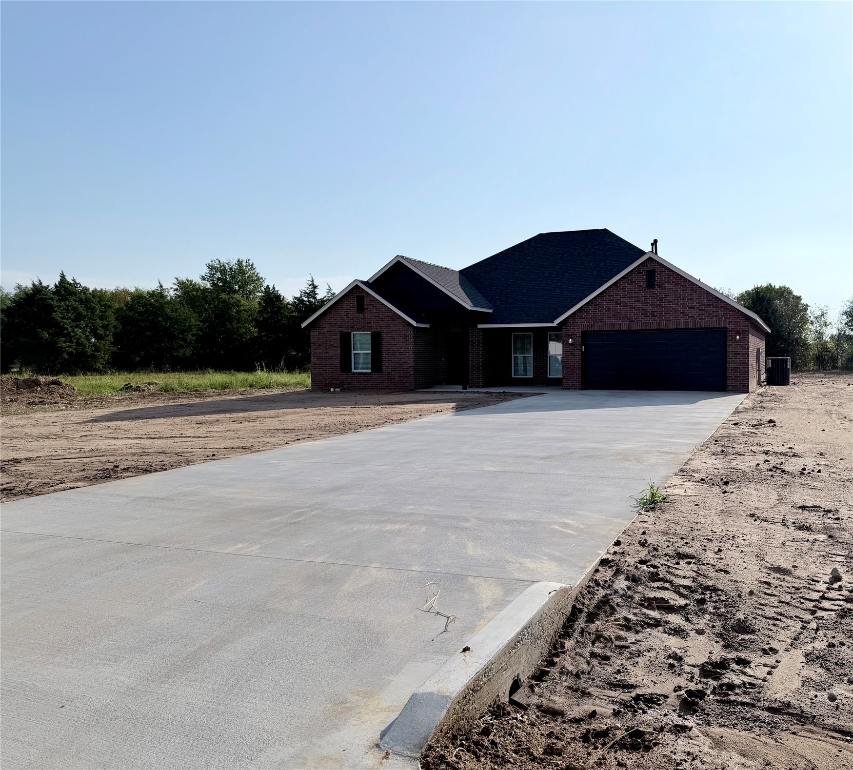 9945 N Osage Drive Property Photo 3