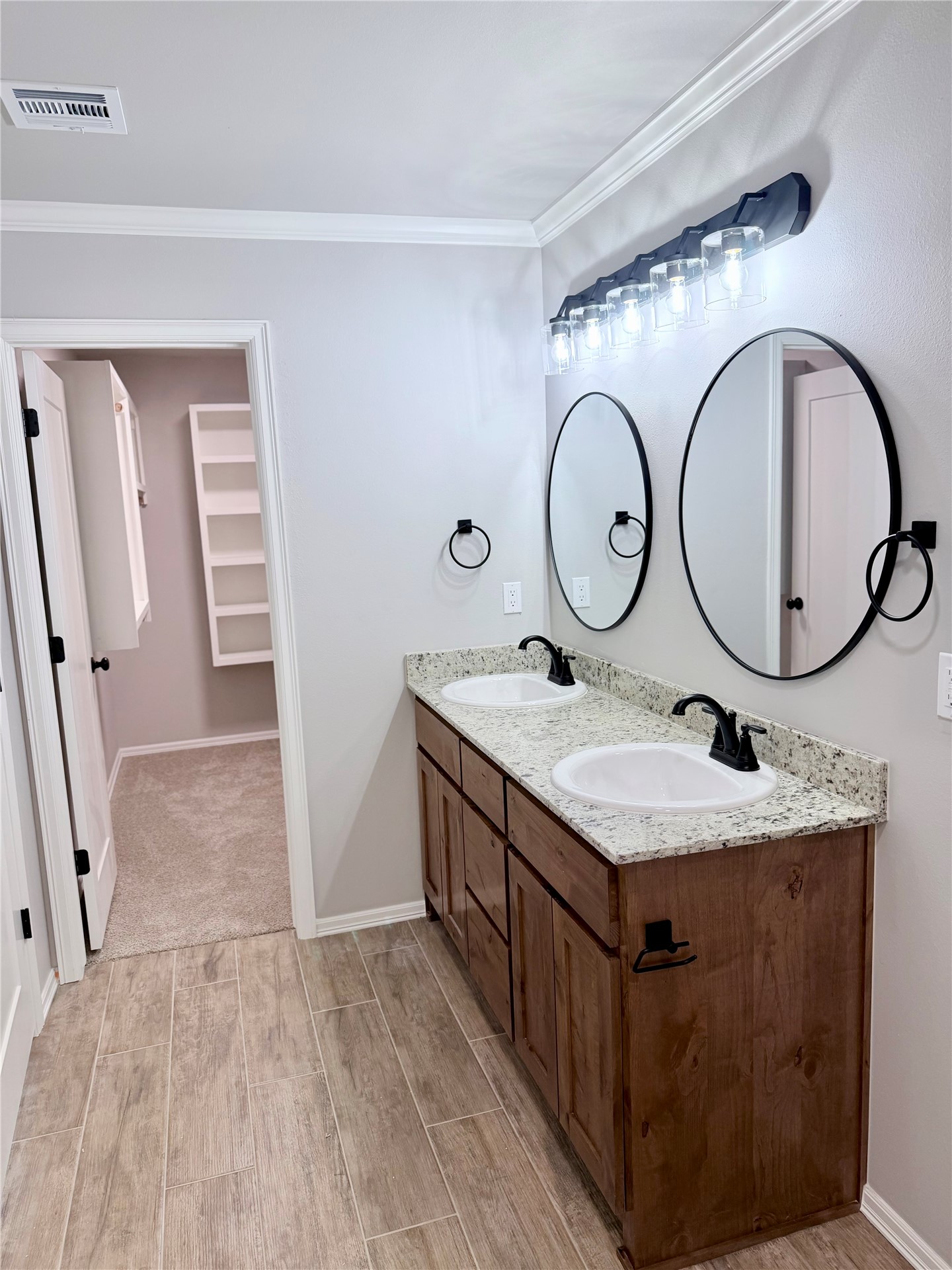 9945 N Osage Drive Property Photo 17