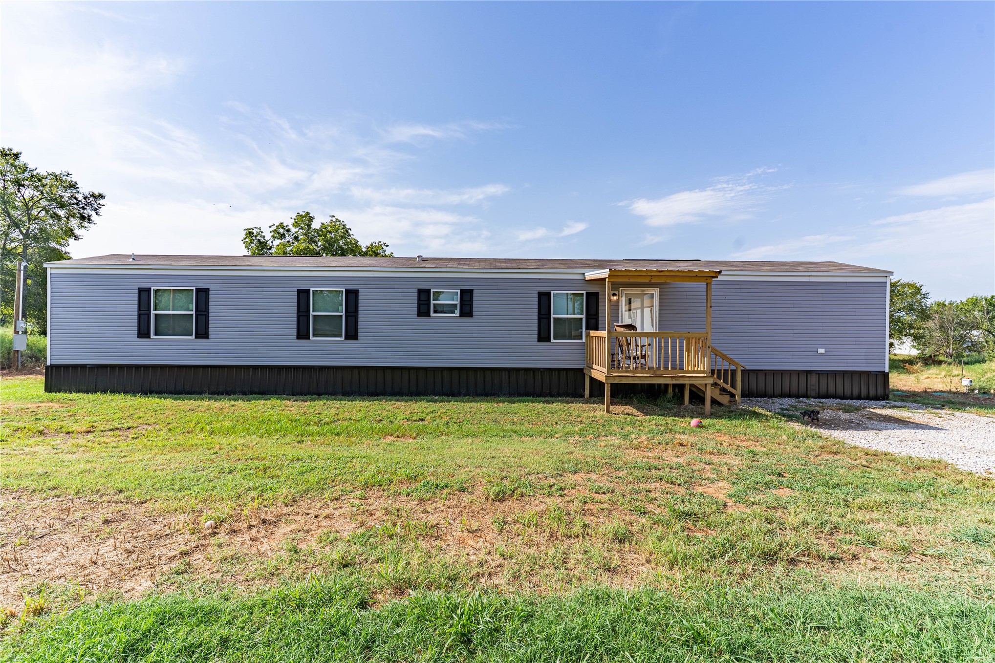 33064 W Hwy 16 Property Photo 4