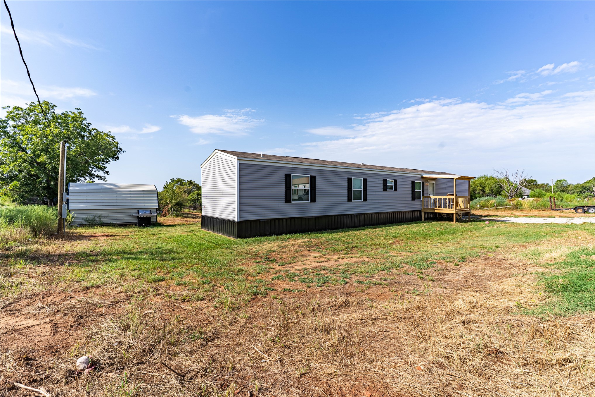 33064 W Hwy 16 Property Photo 5