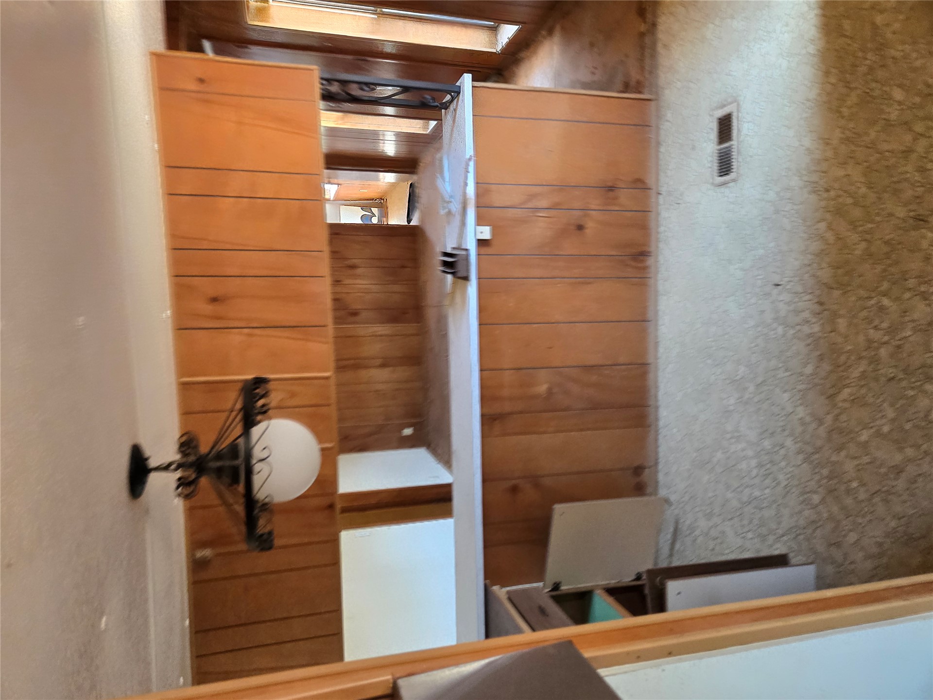 320 5th Property Photo 10
