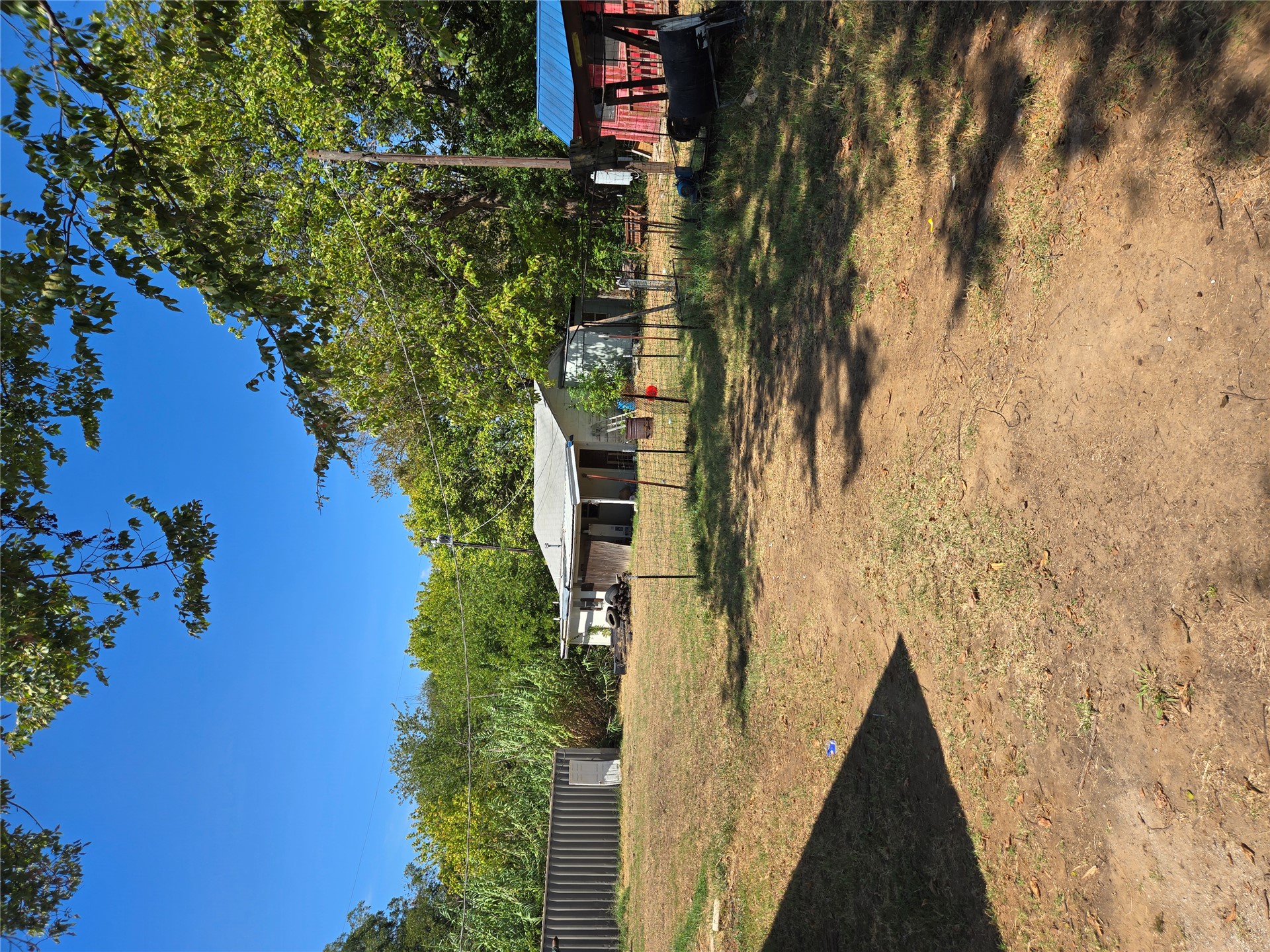 320 5th Property Photo 13
