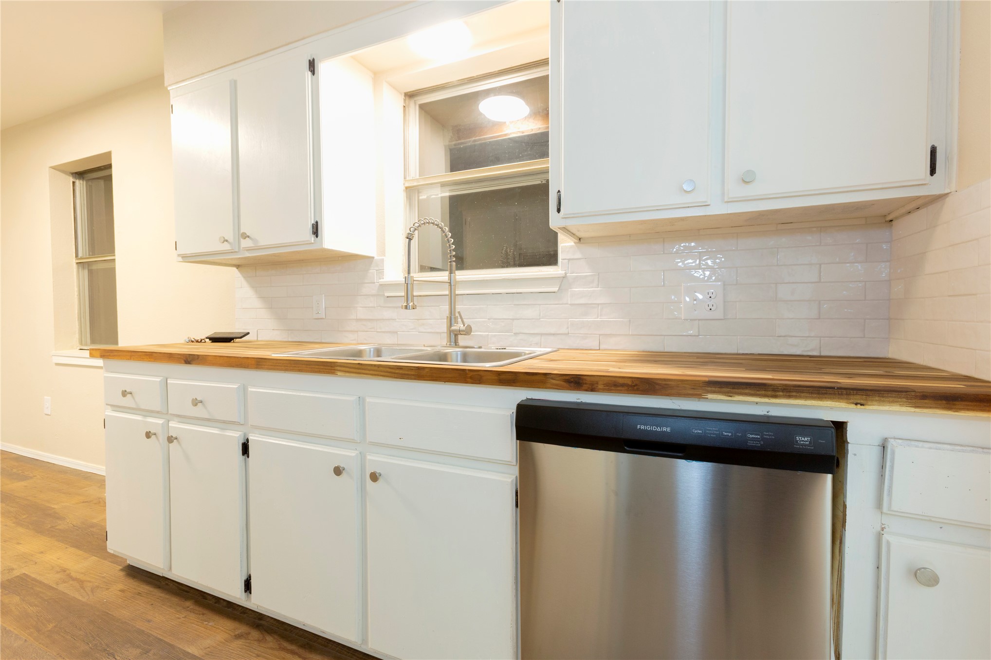 8141 High Hill Road Property Photo 17