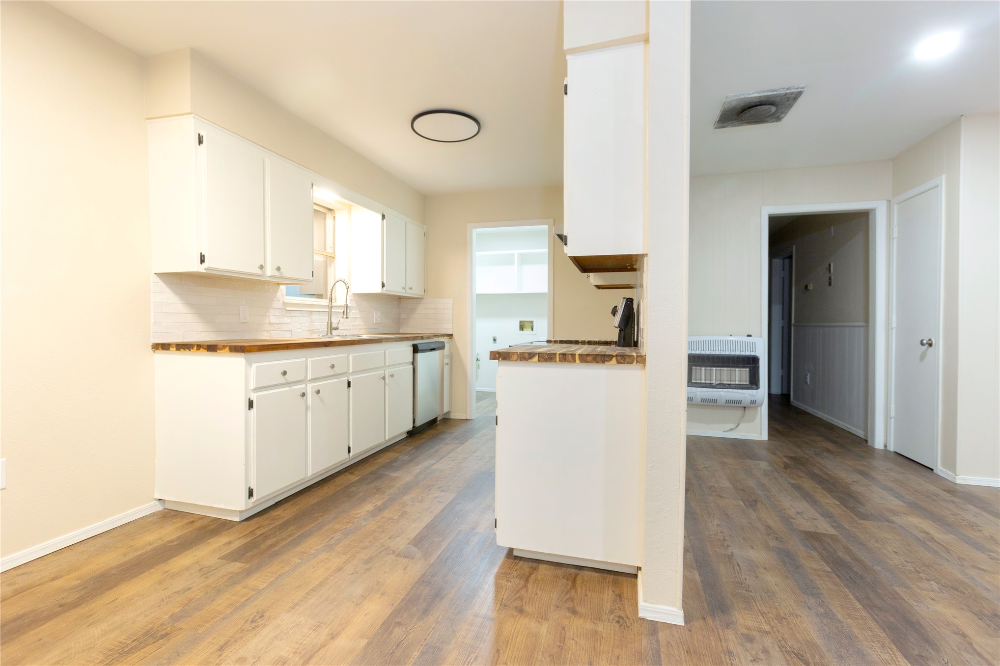 8141 High Hill Road Property Photo 18