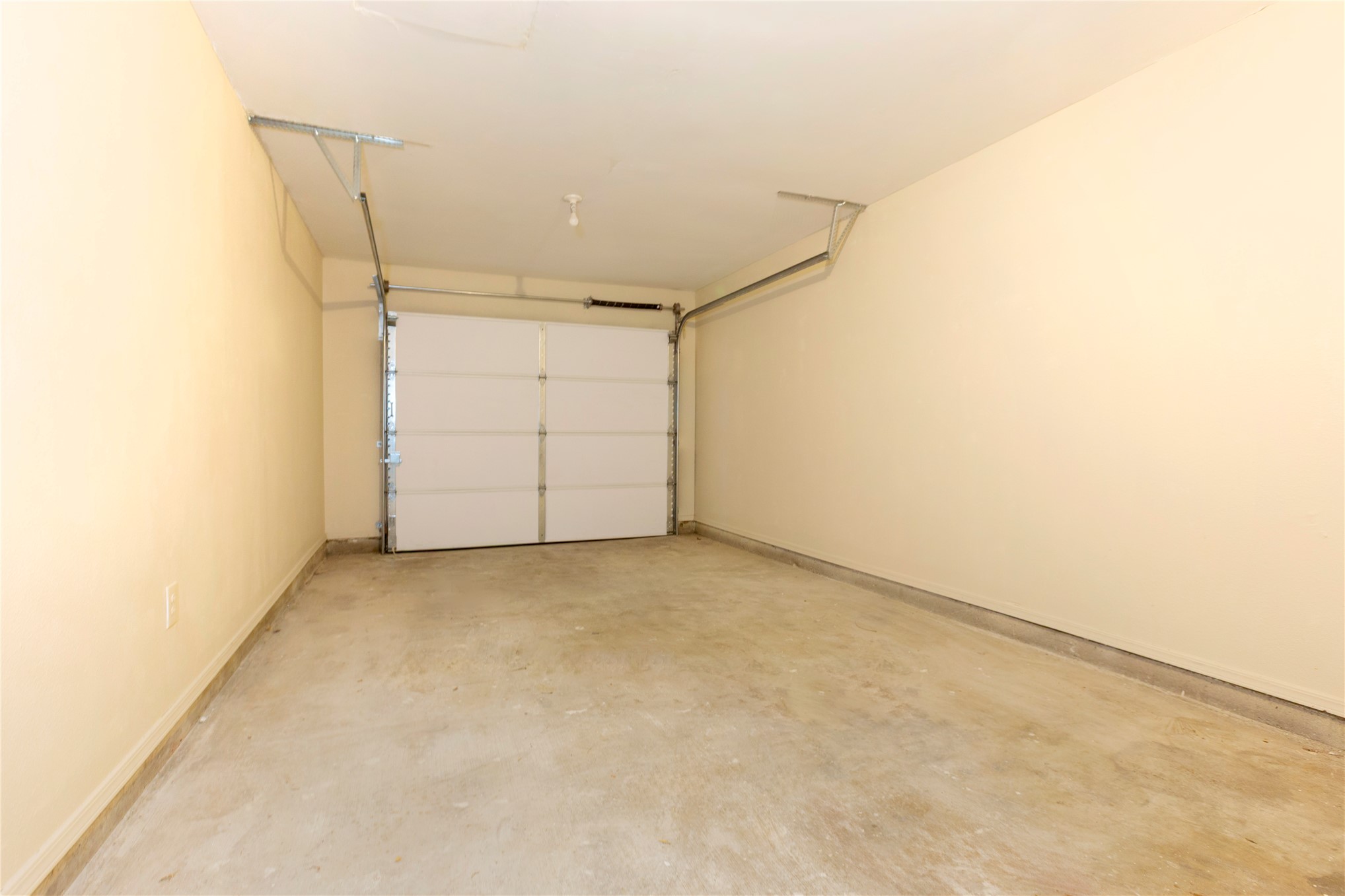 8141 High Hill Road Property Photo 46